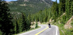 Read more about the article 10 Great Colorado Motorcycle Rides