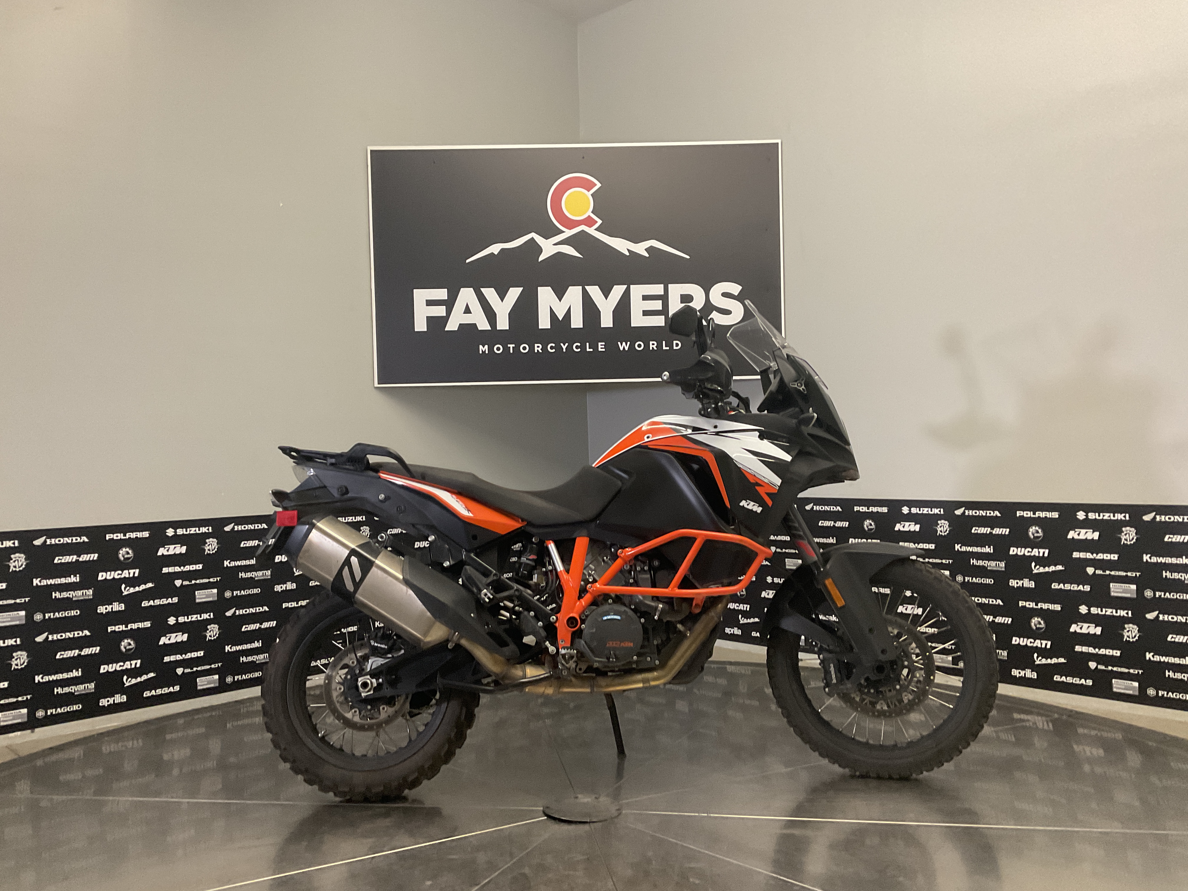 2020 KTM 1290 SUPER ADVENTURE R Used Units - Motorcycle