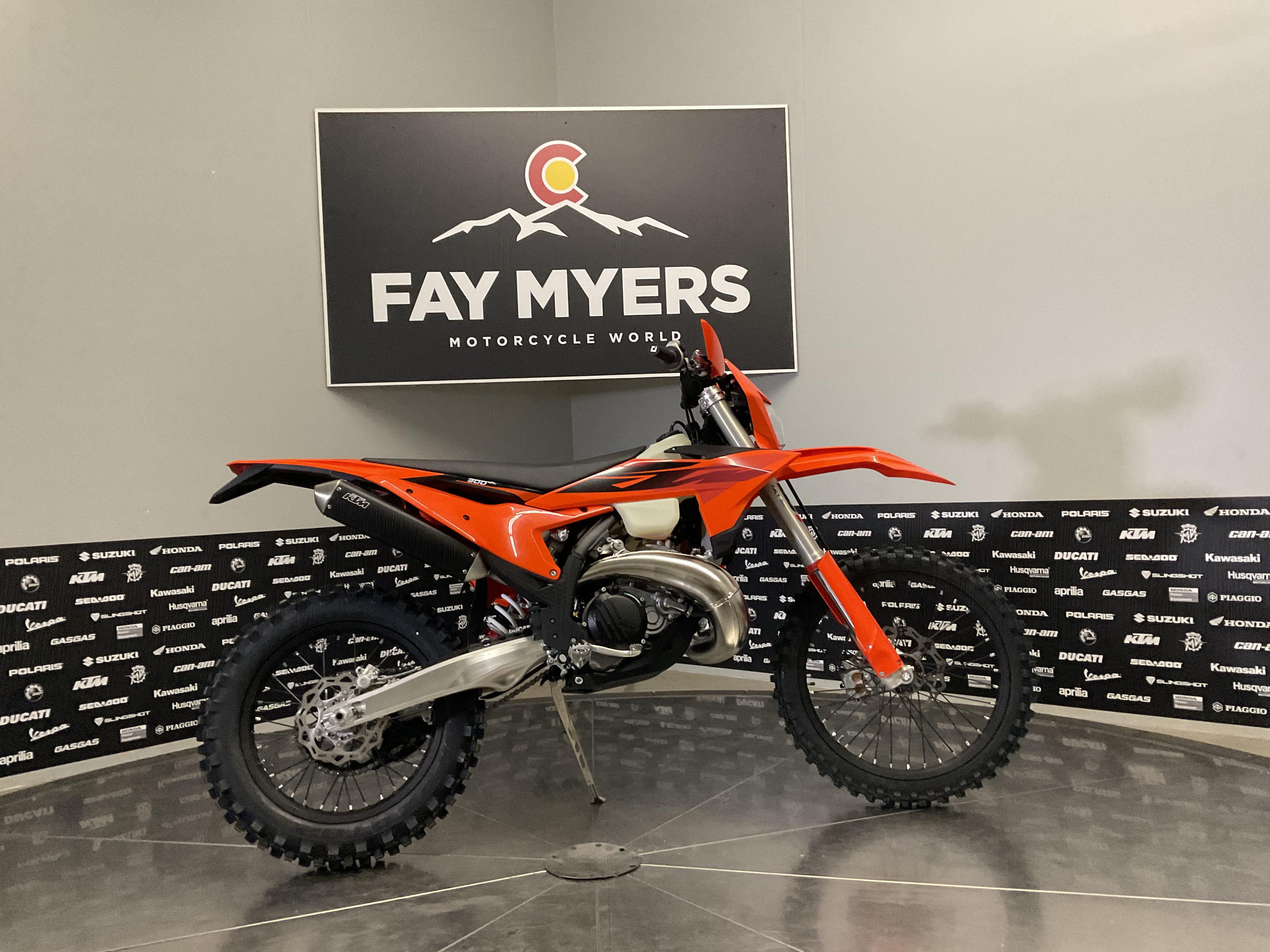 2027 KTM 300 XC W New Units - KTM Dirt Bike