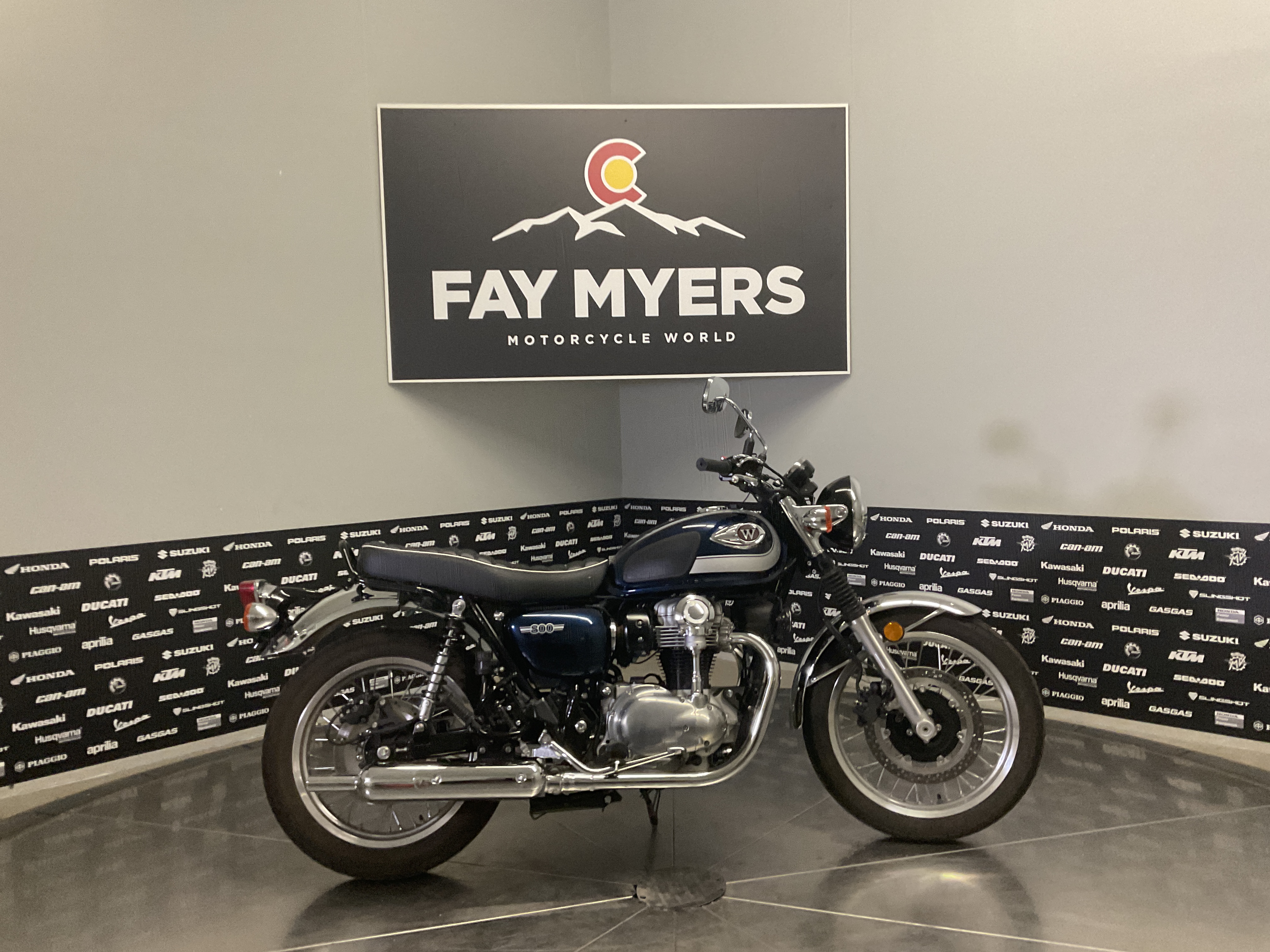 2021 KAWASAKI W800 Used Units - Motorcycle