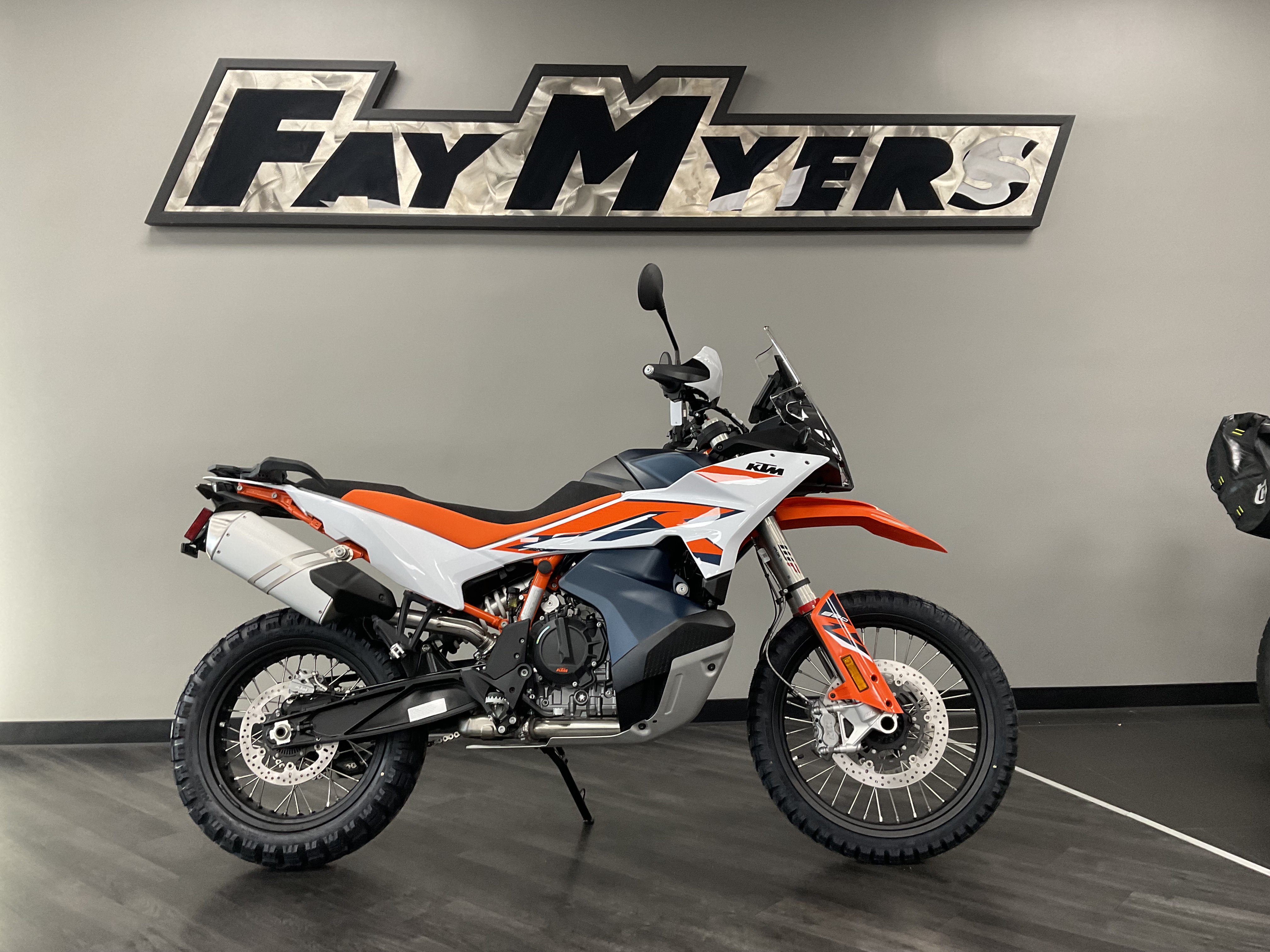 2025 KTM 890 ADVENTURE R New Units - KTM Motorcycle