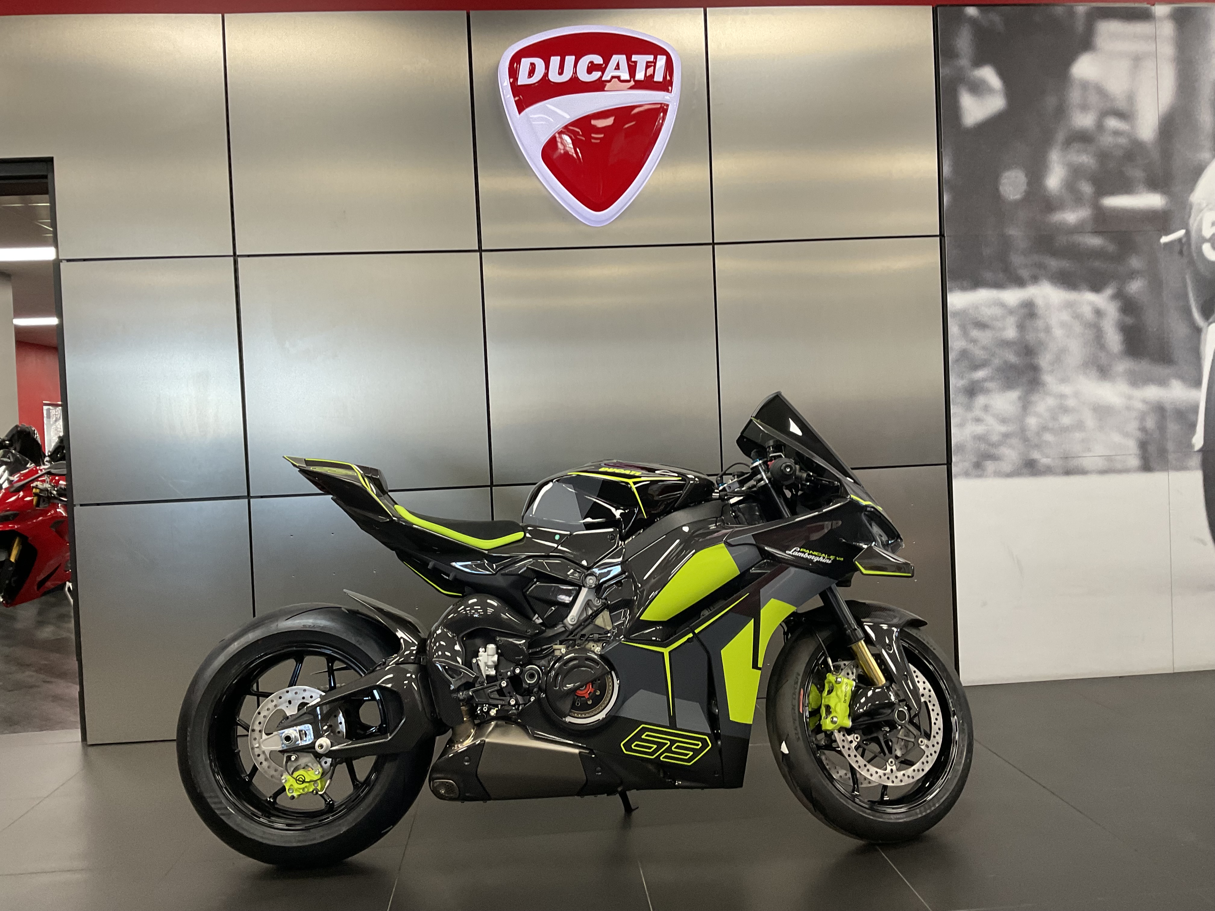 2026 DUCATI PANIGALE V4 LAMBORGHINI Used Units - Motorcycle