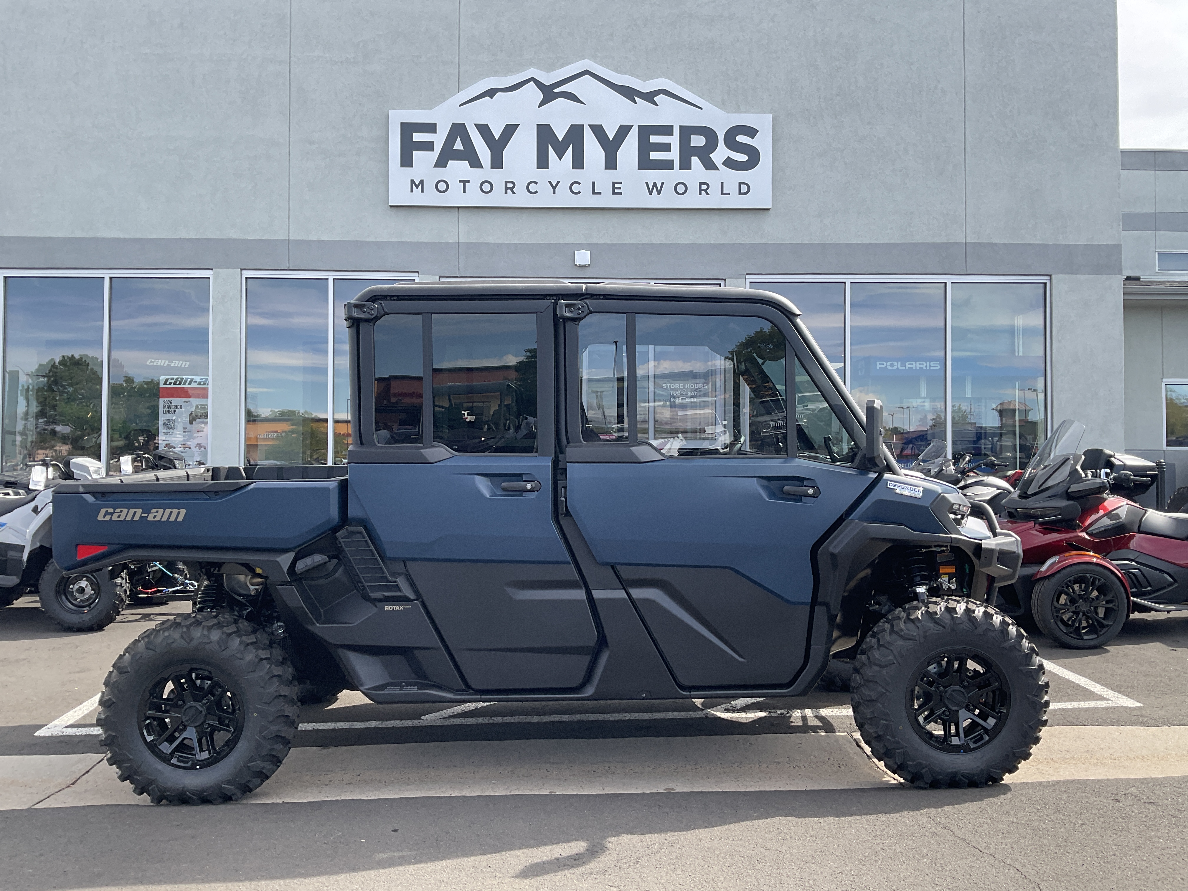 2027 CAN-AM DEFENDER MAX LIMITED CAB HD11 New Units - BRP Can-Am Utility Vehicle