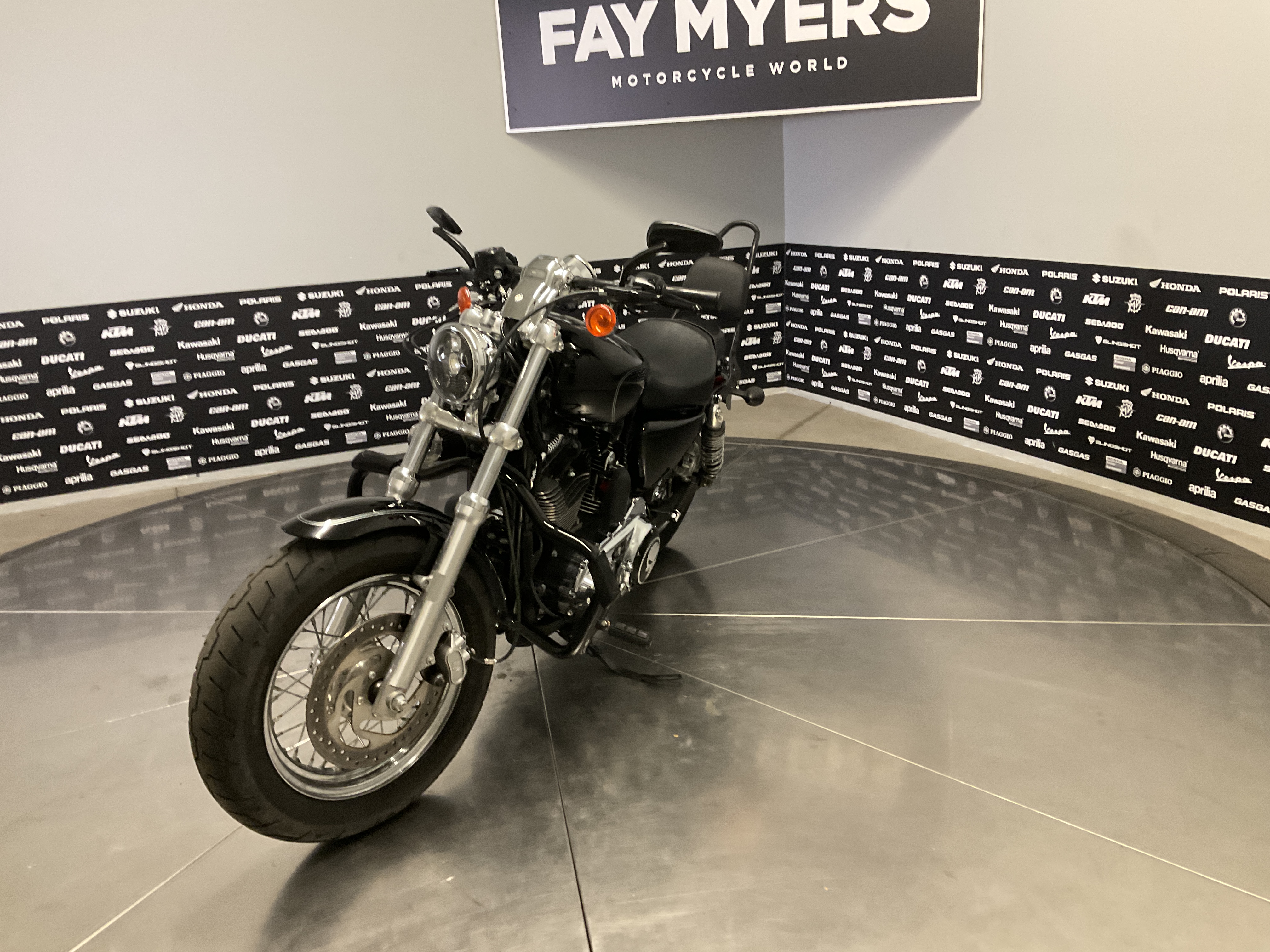 2017 HARLEY-DAVIDSON SPORTSTER 1200 CUSTOM Used Units - Motorcycle
