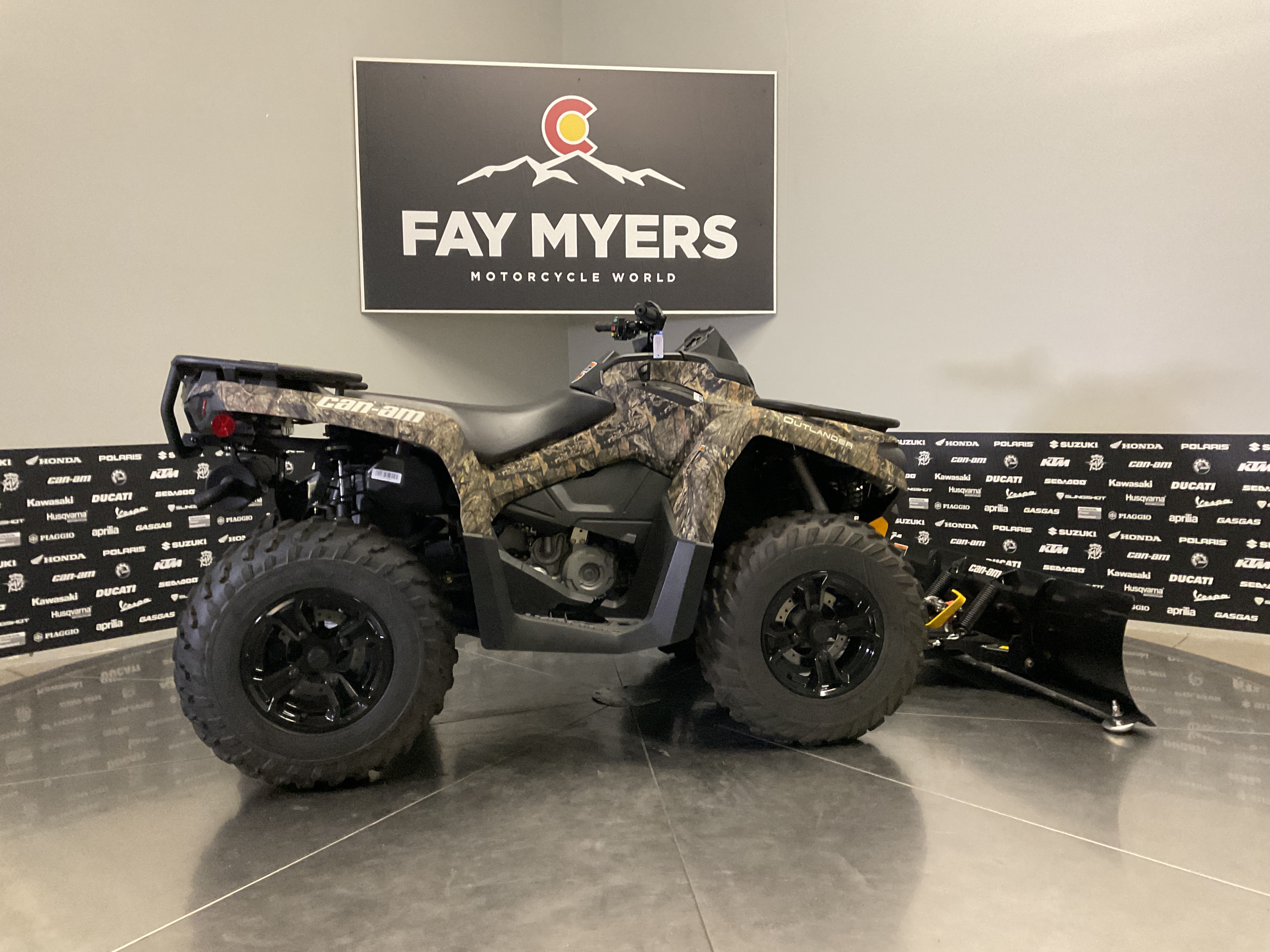 2019 CAN-AM OUTLANDER DPS 450EFI BC 19 Used Units - ATV