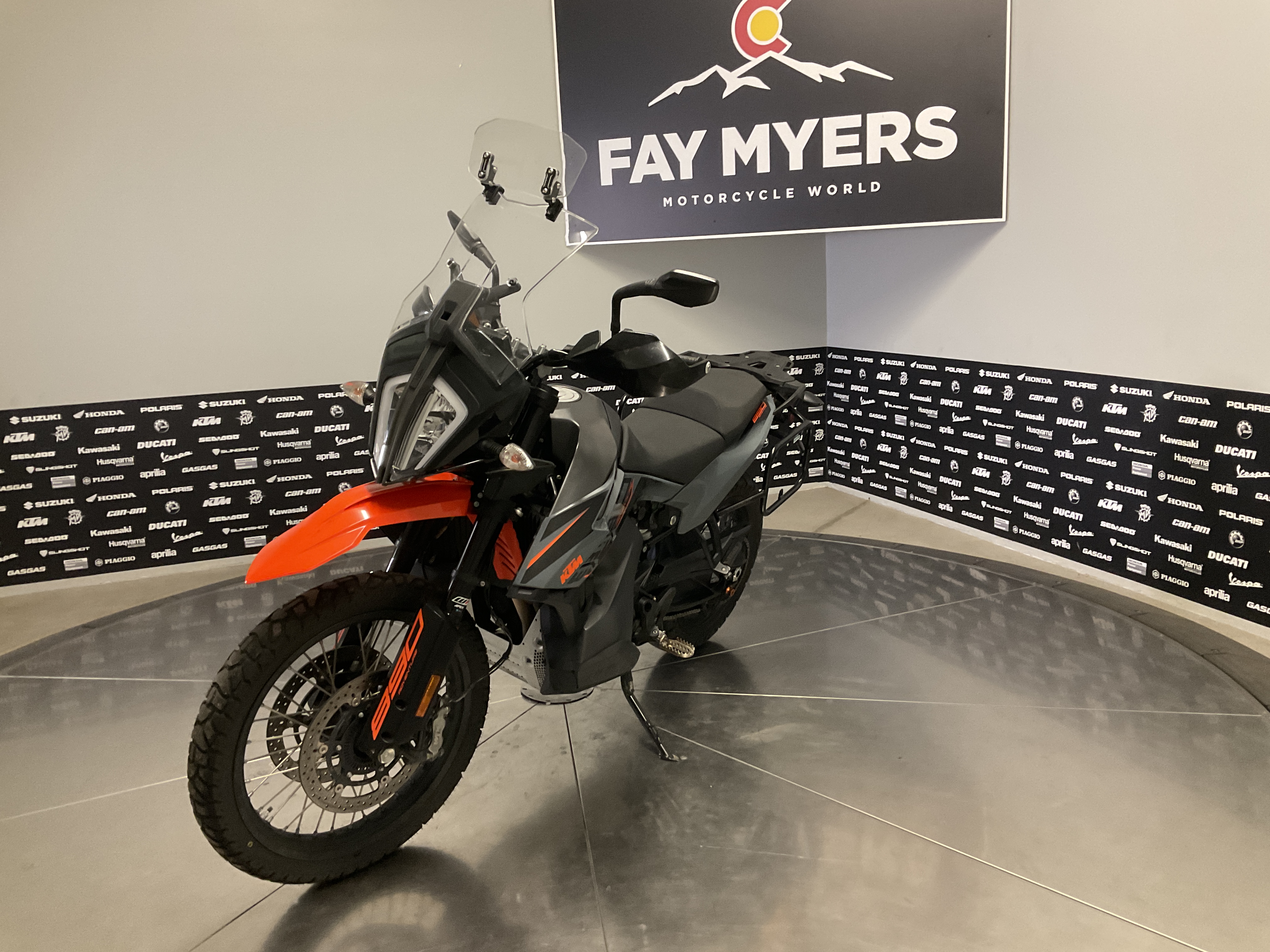 2021 KTM 890 ADVENTURE Used Units - Motorcycle