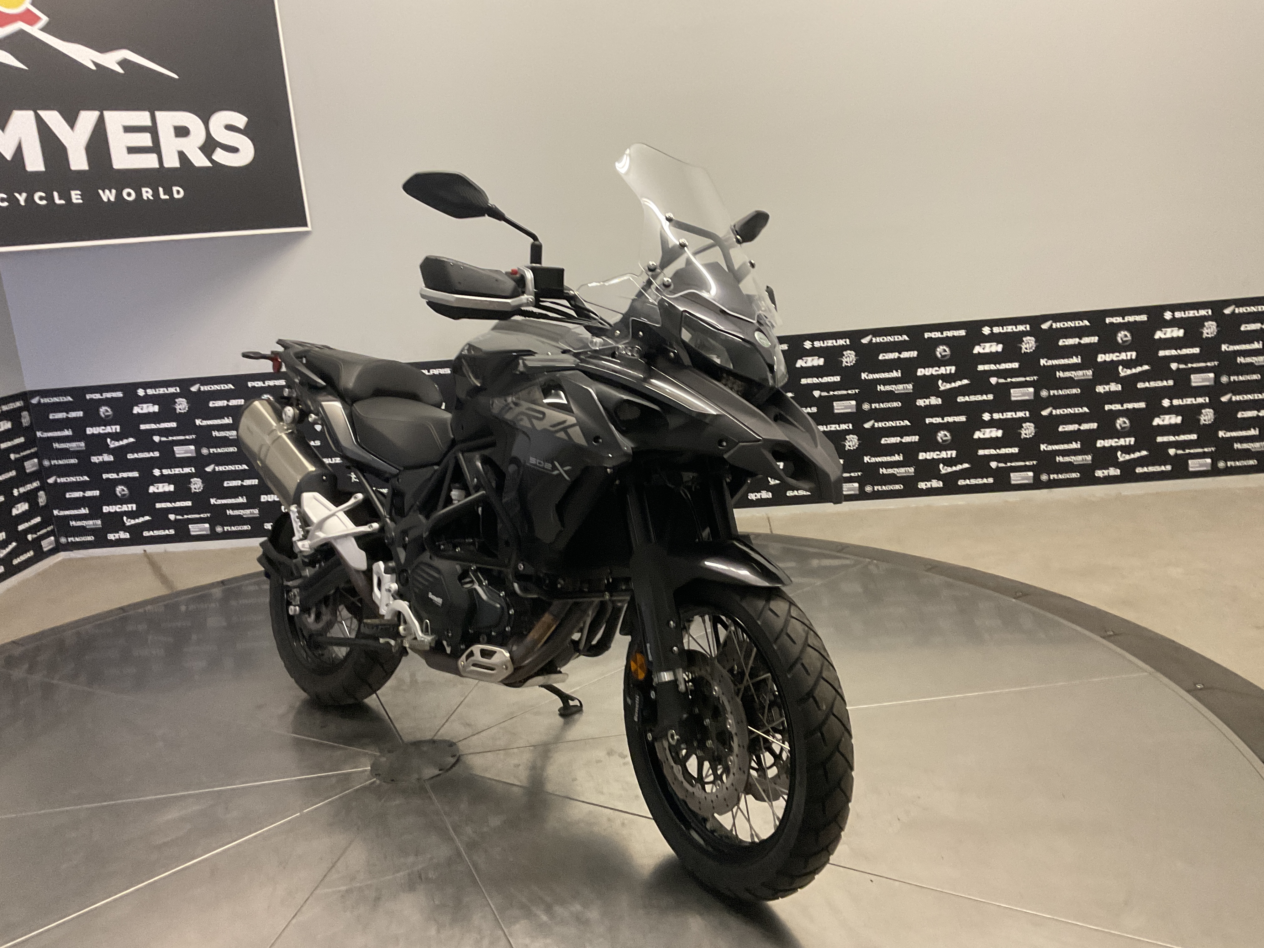 2022 BENELLI TRK 502 X Used Units - Motorcycle