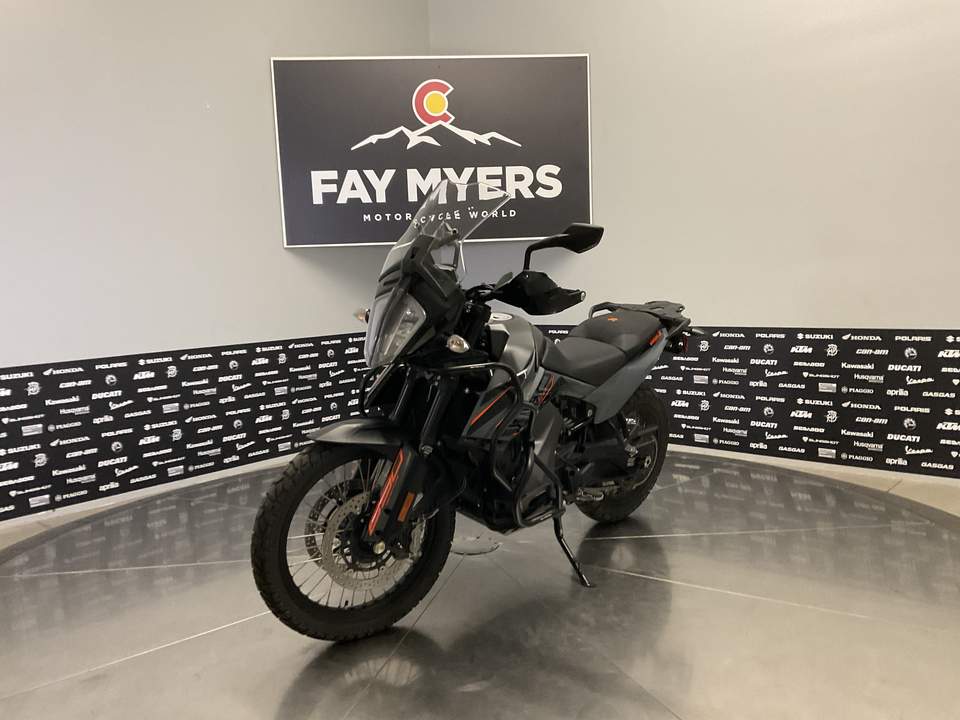 2022 KTM 890 ADVENTURE Used Units - Motorcycle