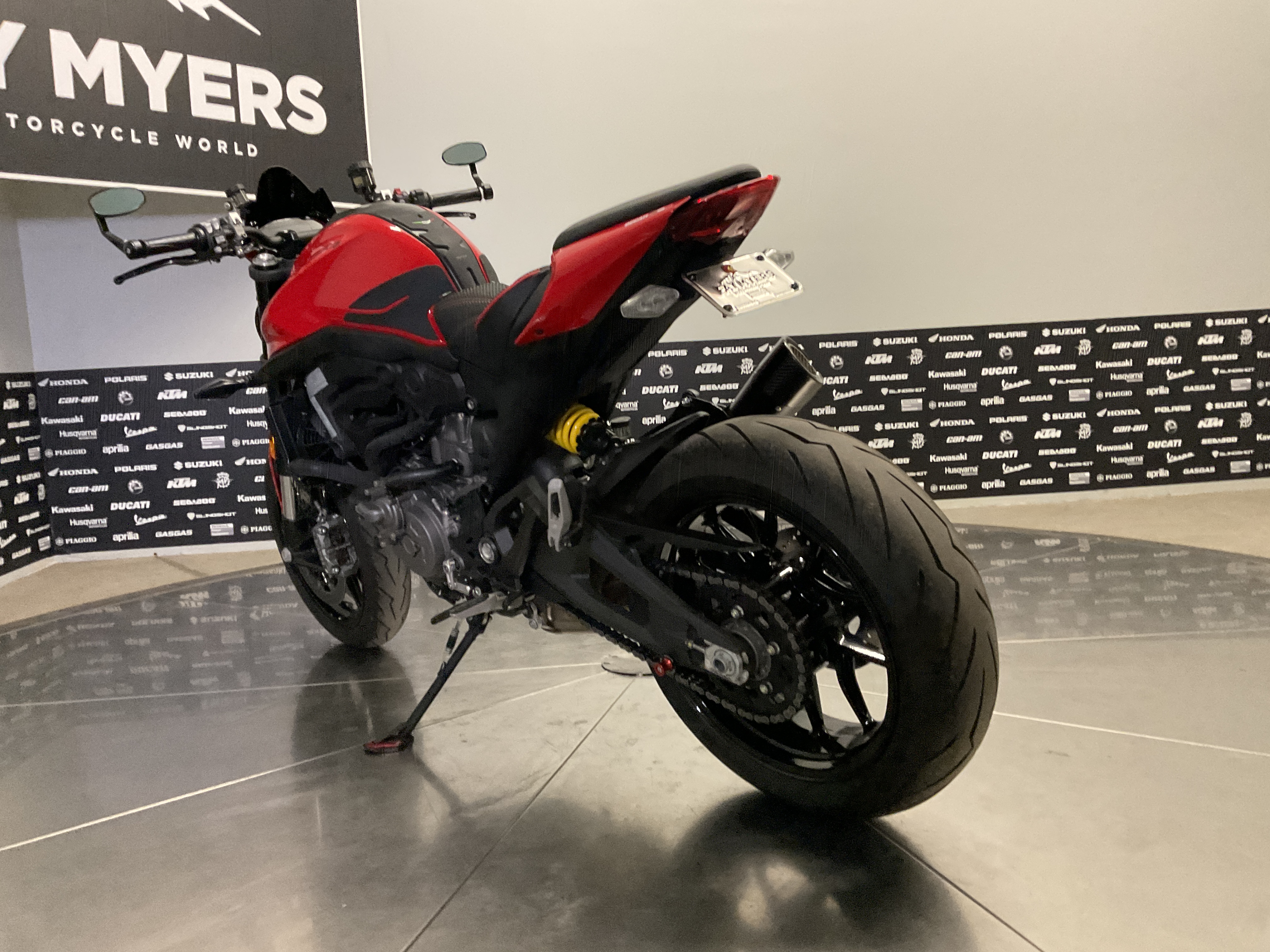 2023 DUCATI MONSTER PLUS Used Units - Motorcycle