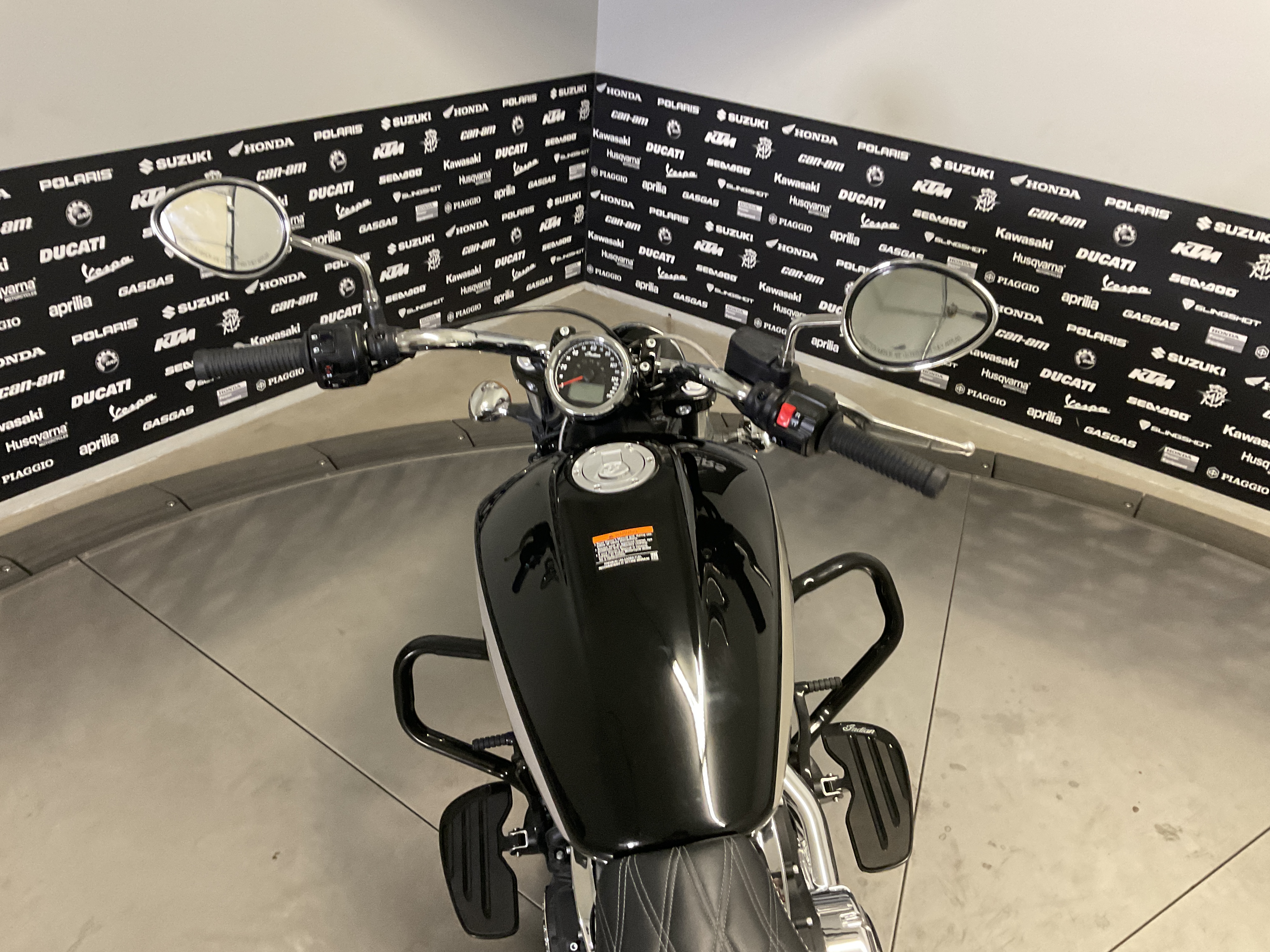 2023 INDIAN SCOUT ICON ABS Used Units - Motorcycle