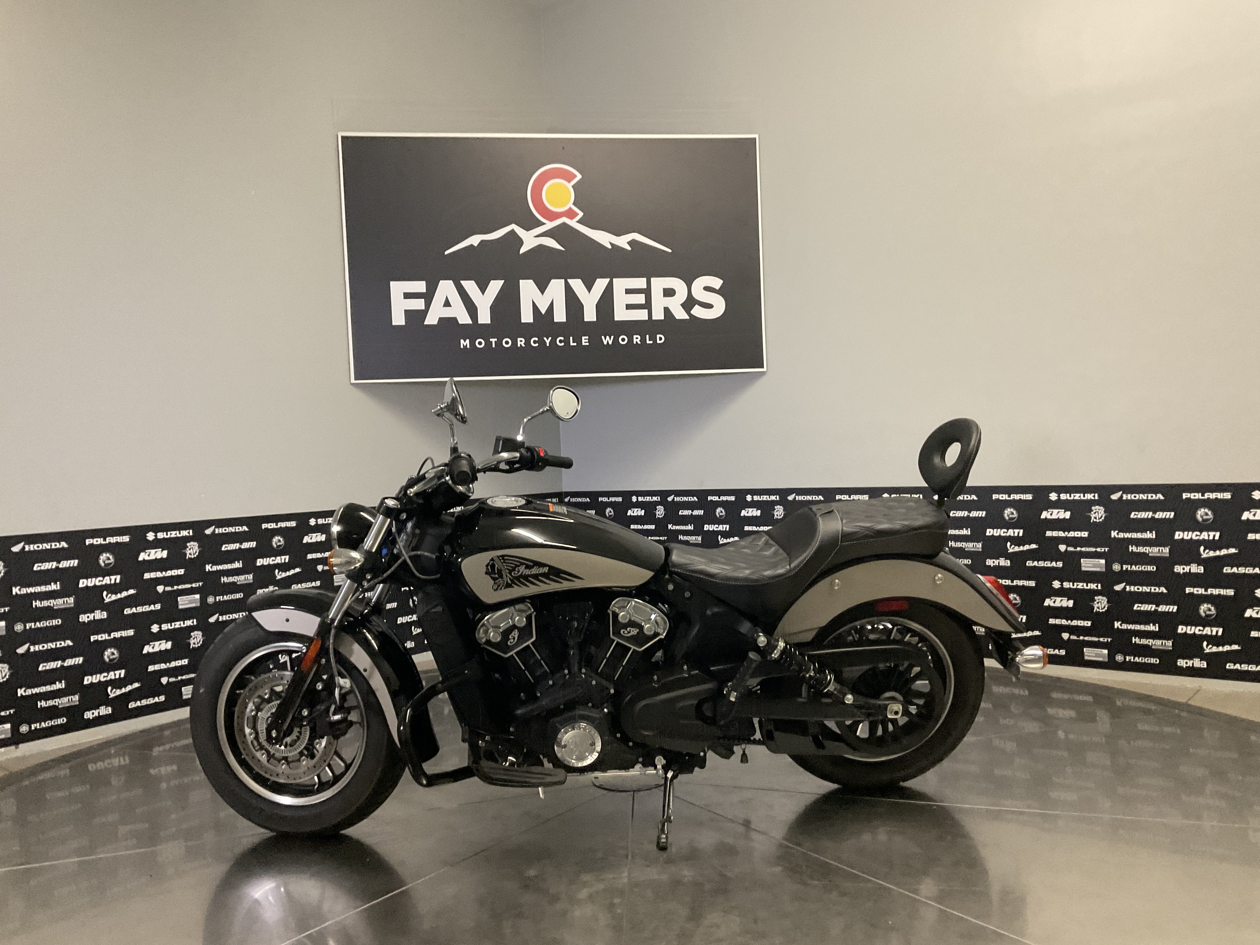 2023 INDIAN SCOUT ICON ABS Used Units - Motorcycle