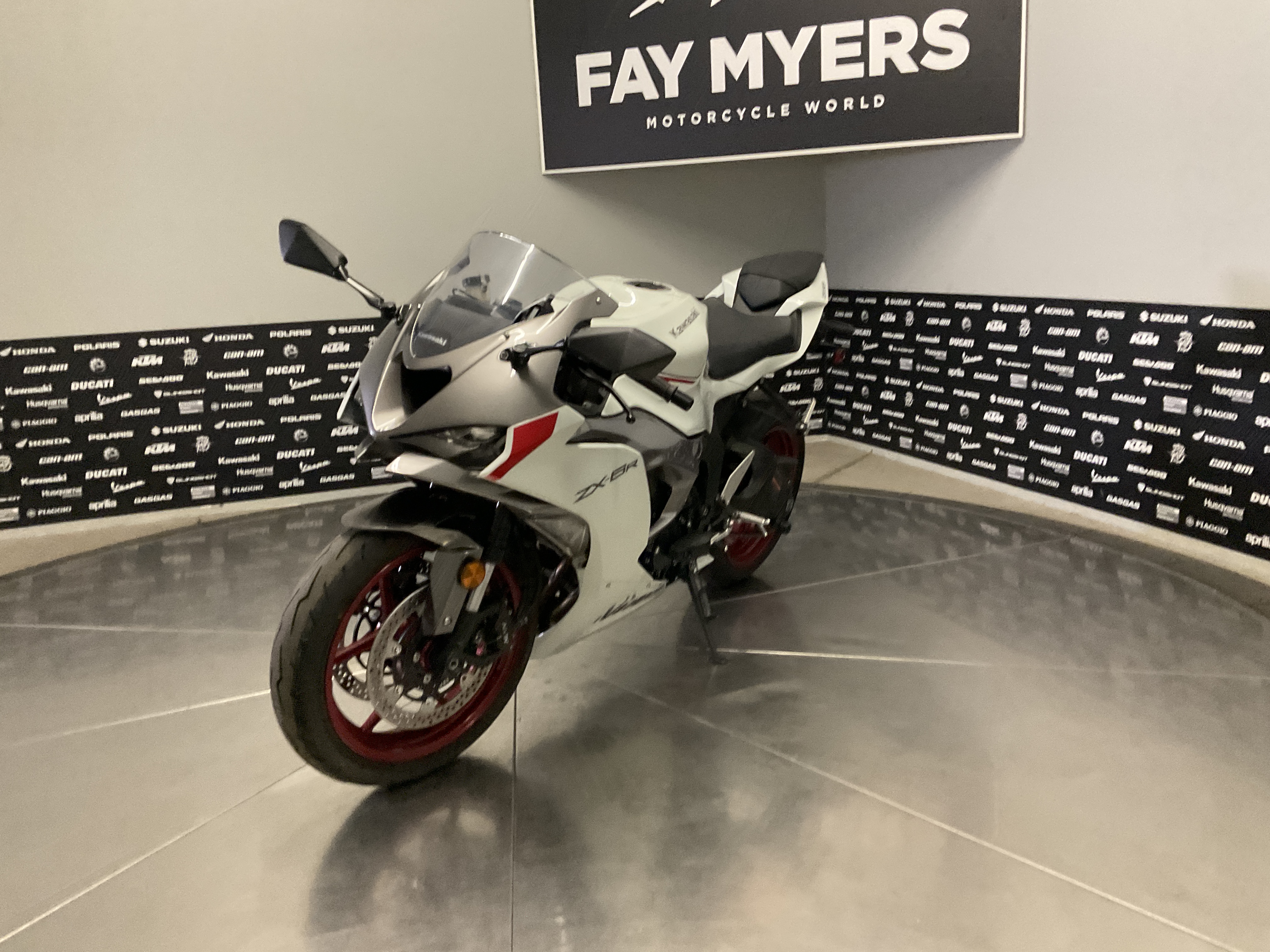 2024 KAWASAKI NINJA ZX-6R Used Units - Repo