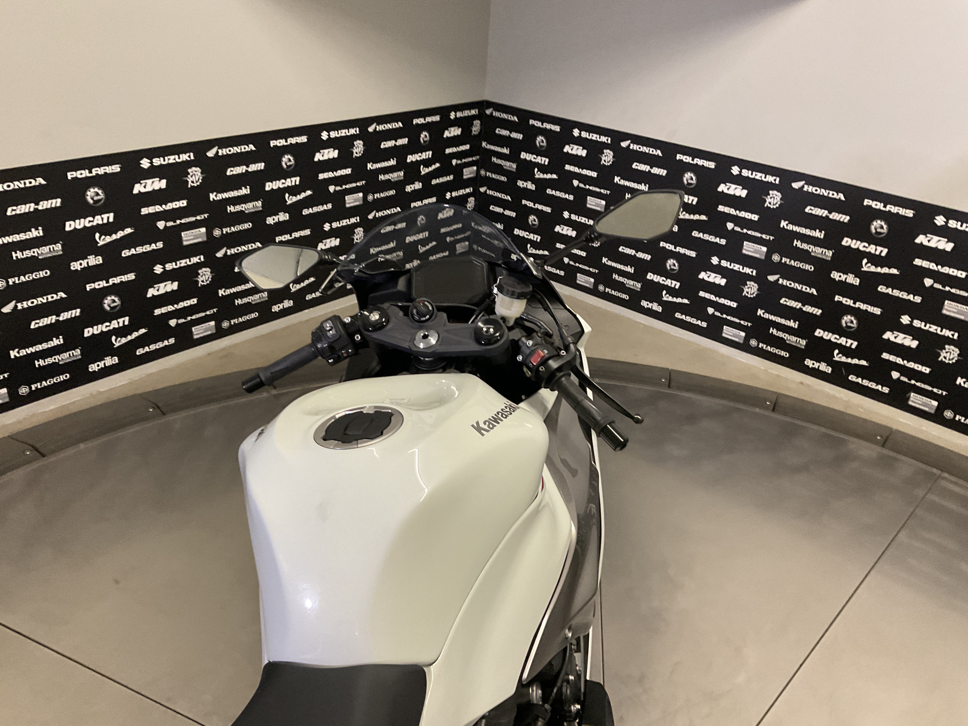 2024 KAWASAKI NINJA ZX-6R Used Units - Repo