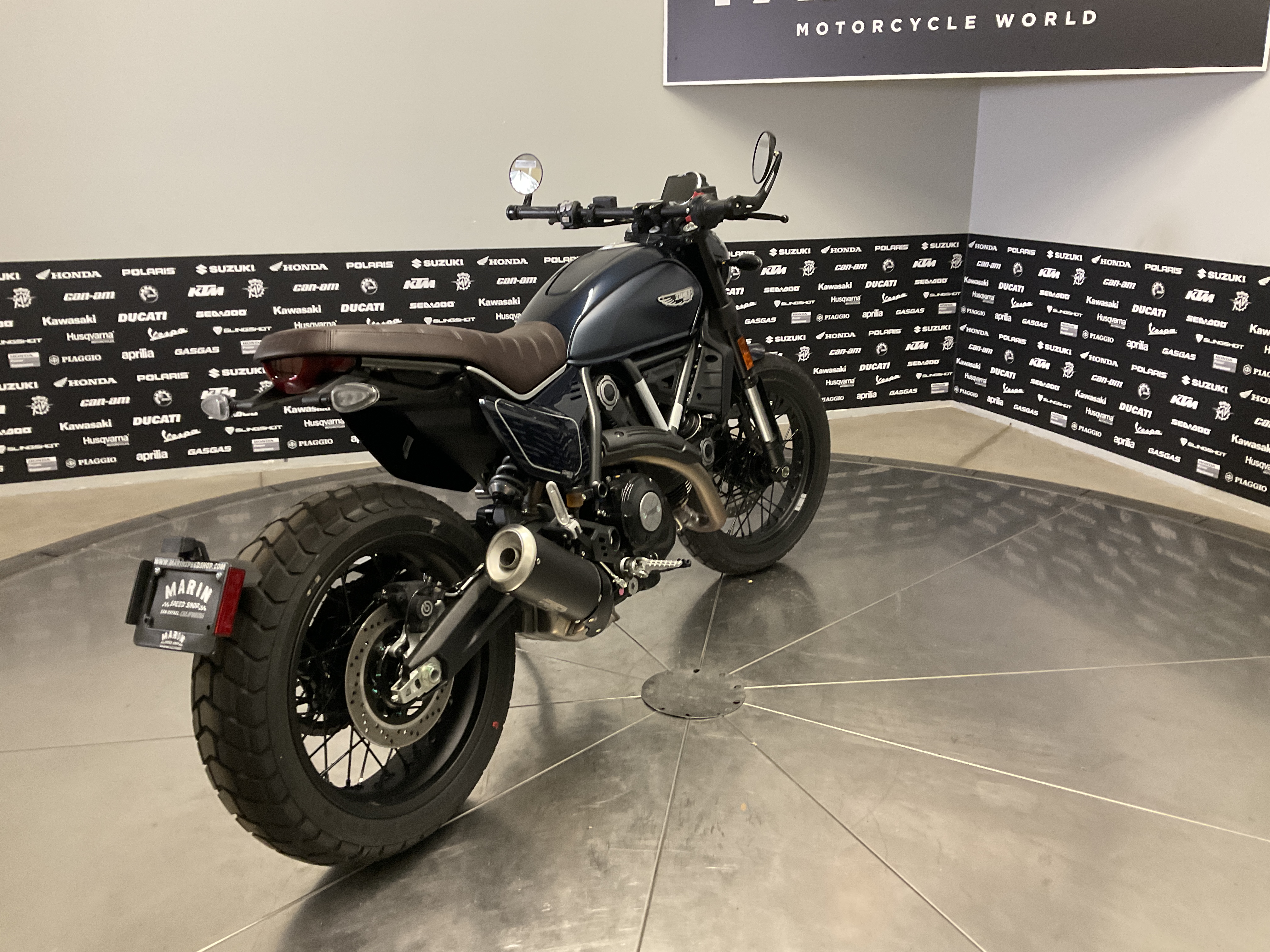 2025 DUCATI SCRAMBLER NIGHTSHIFT New Units - Ducati Motorcycle