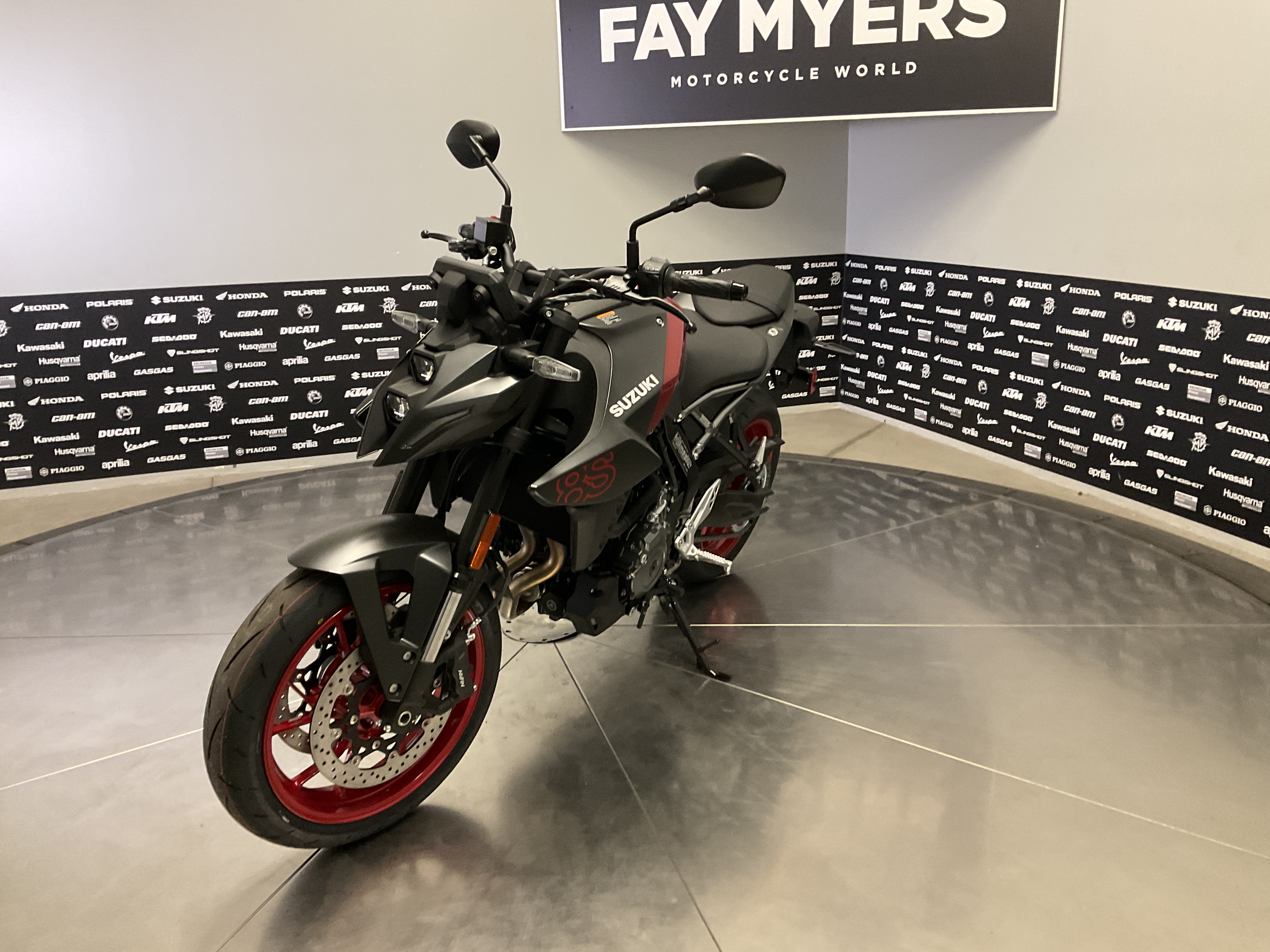 2026 SUZUKI GSX-8S New Units - Suzuki Motorcycle