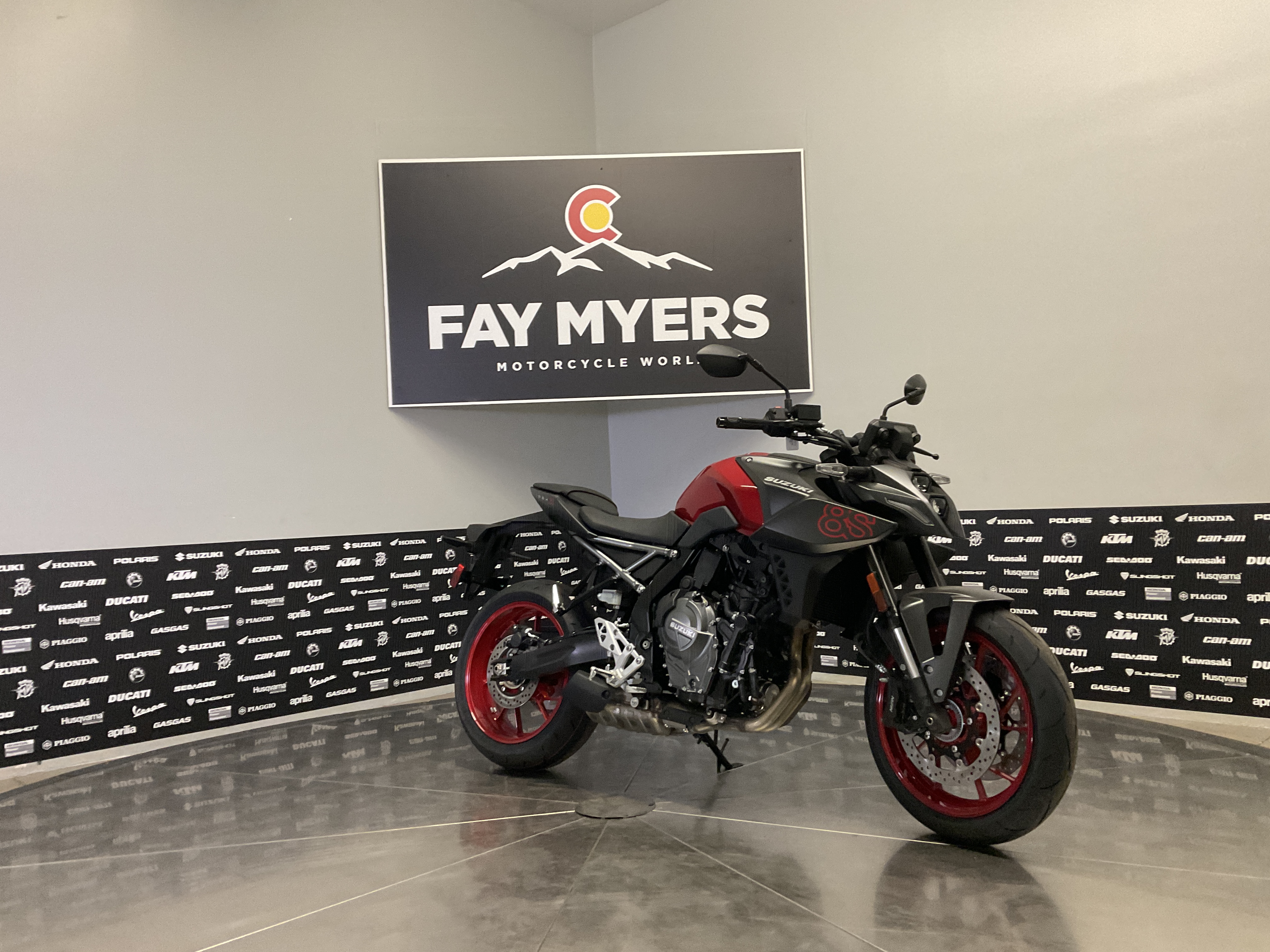 2026 SUZUKI GSX-8S New Units - Suzuki Motorcycle