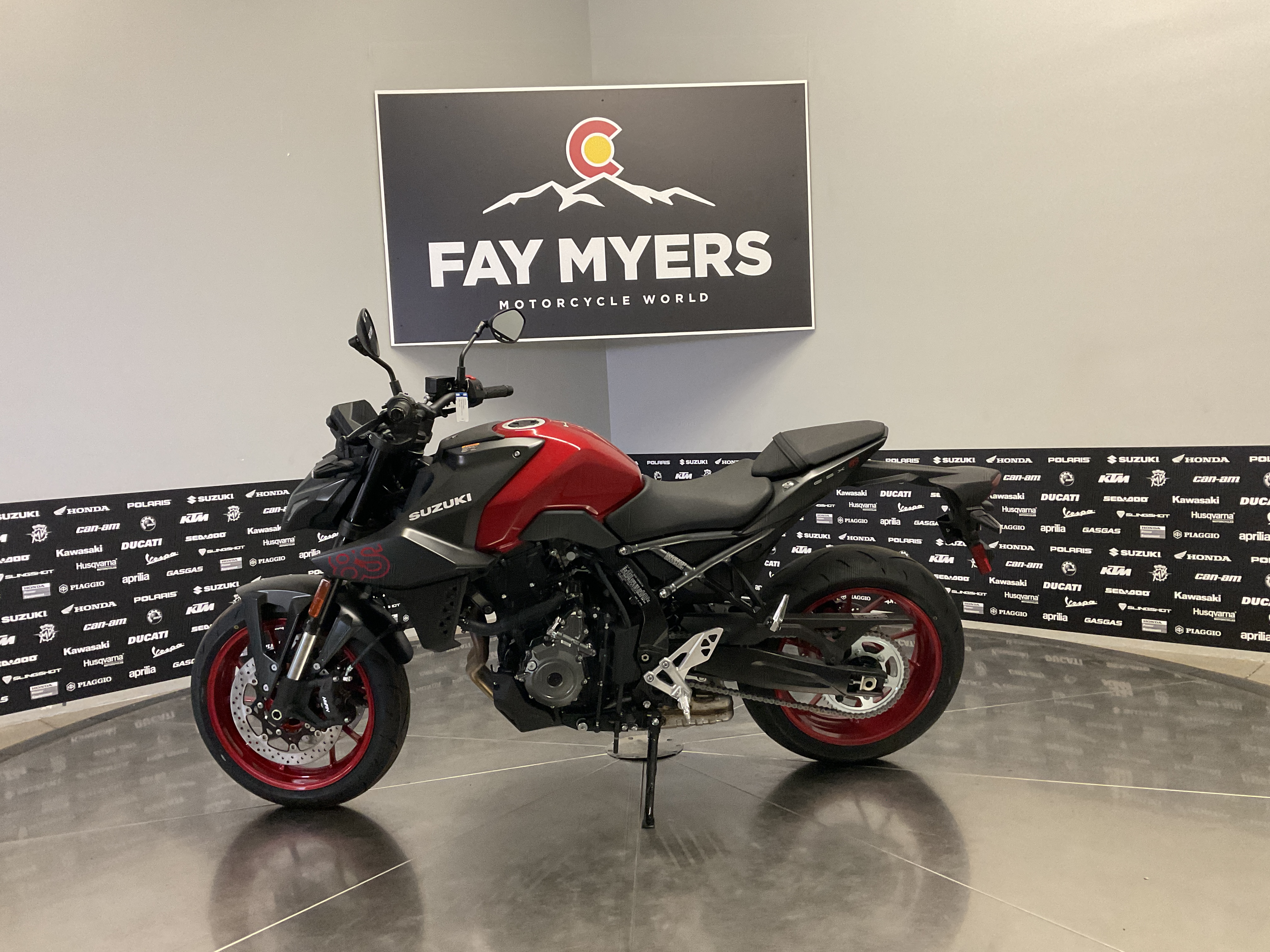 2026 SUZUKI GSX-8S New Units - Suzuki Motorcycle