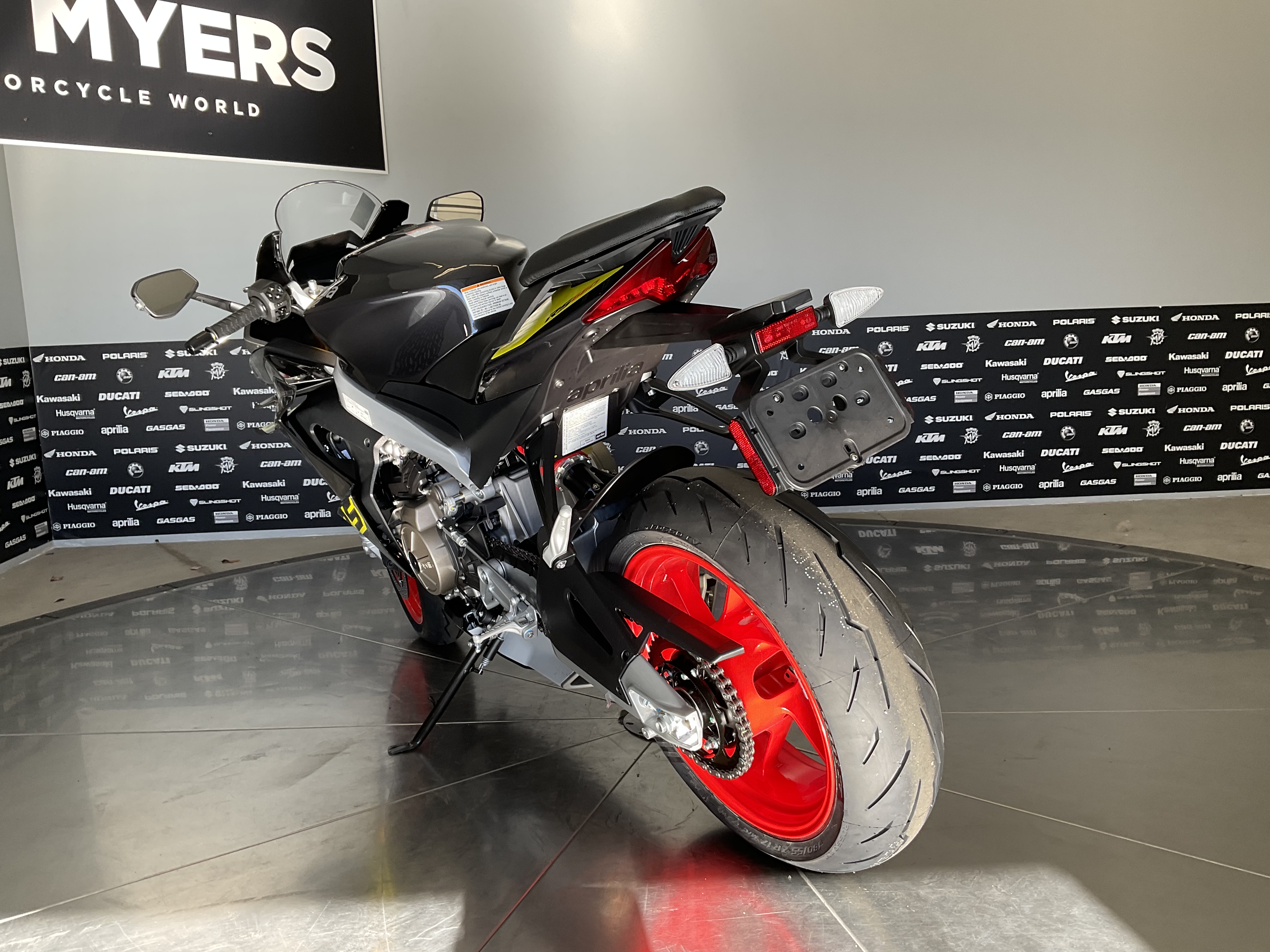 2027 APRILIA RS 660 New Units - Aprilia Motorcycle