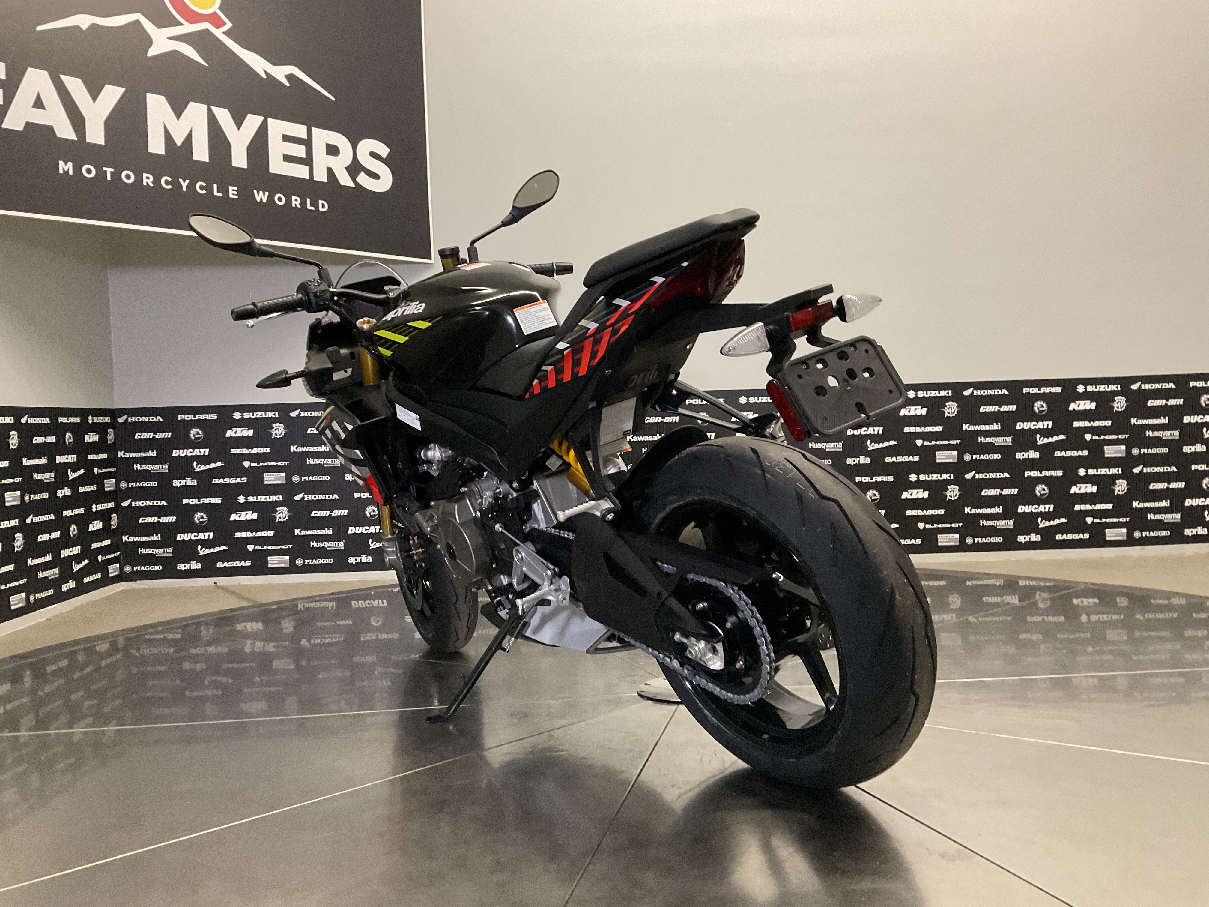 2027 APRILIA TUONO 660 FACTORY New Units - Aprilia Motorcycle