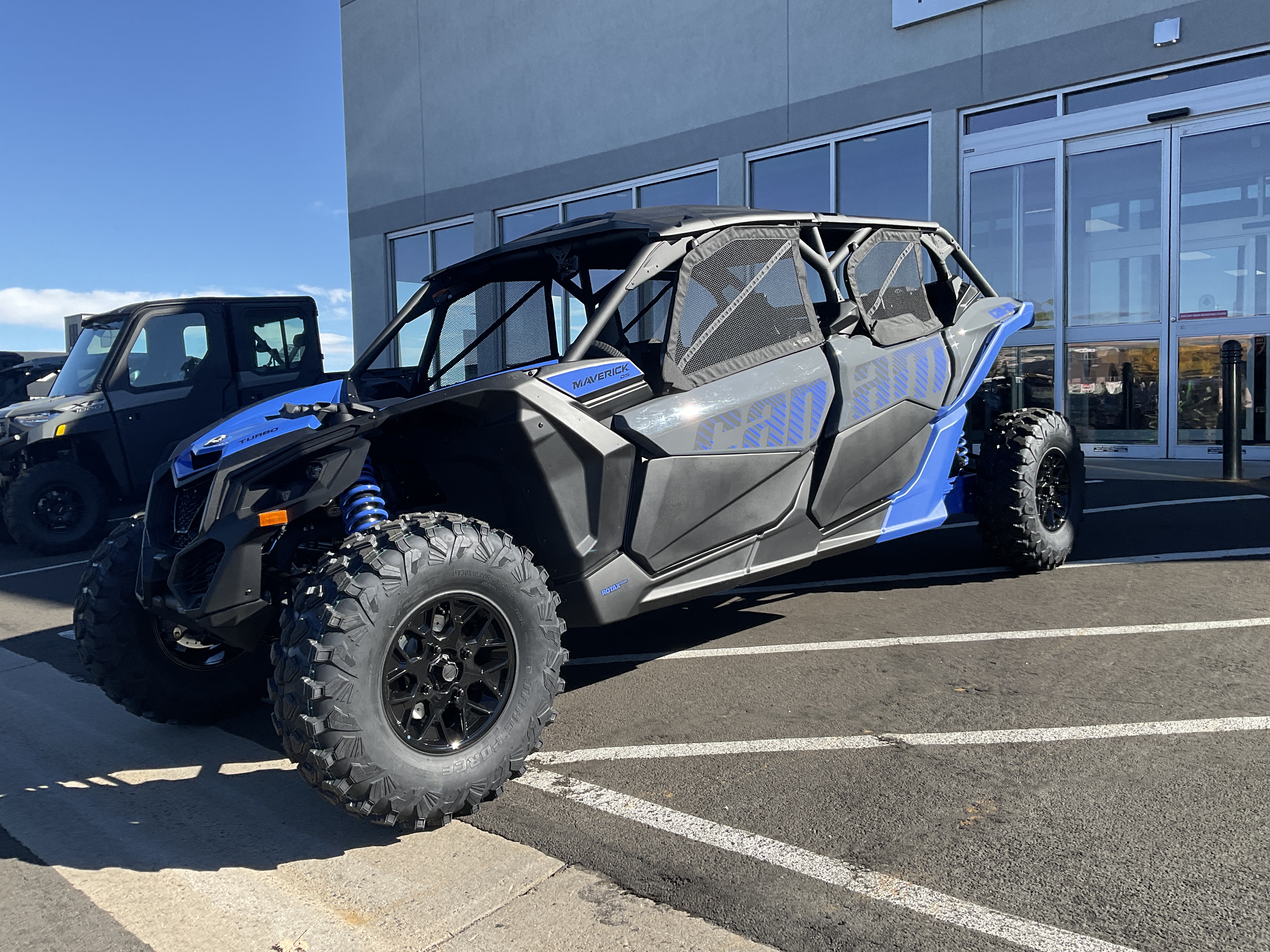 2027 CAN-AM MAVERICK X3 MAX DS TURBO New Units - BRP Can-Am Utility Vehicle