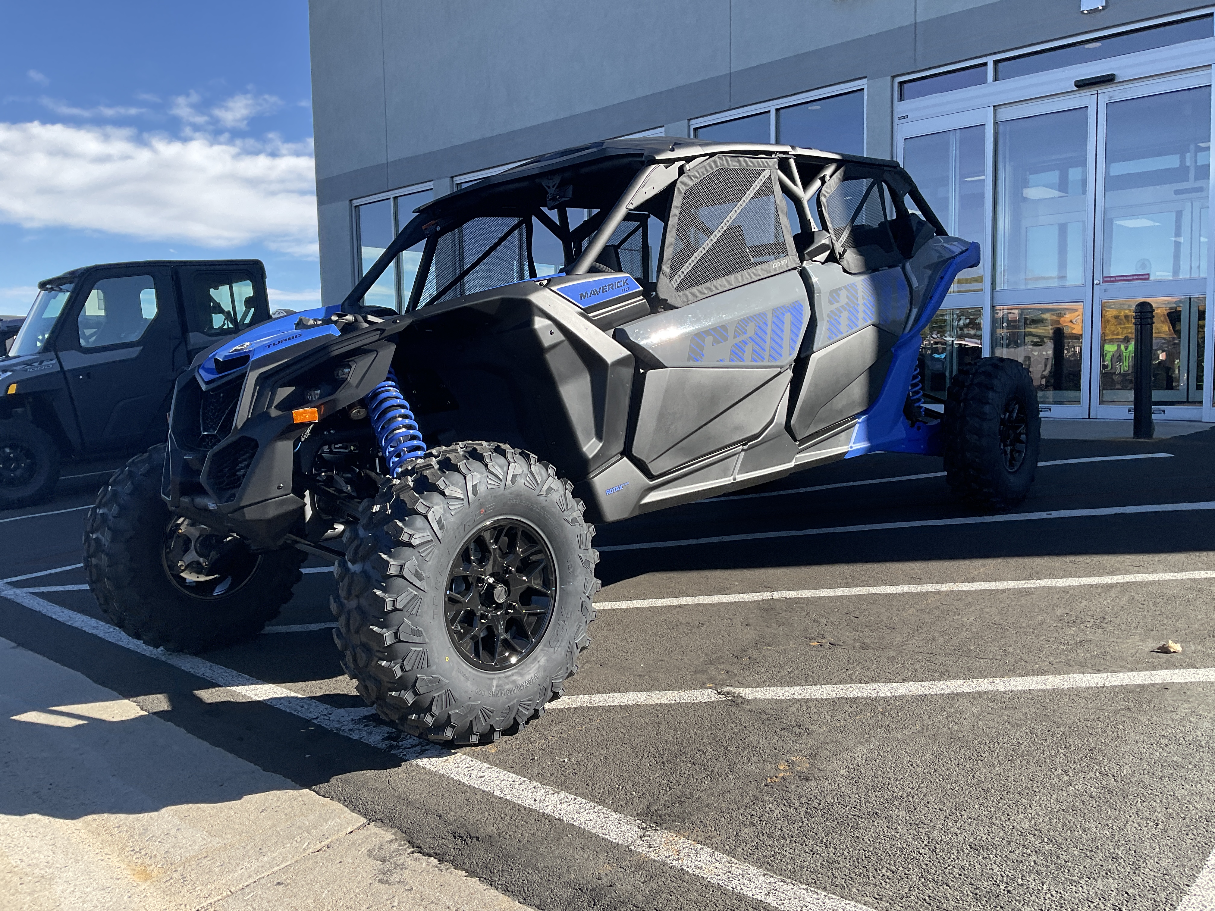 2027 CAN-AM MAVERICK X3 MAX RS TURBO New Units - BRP Can-Am Utility Vehicle