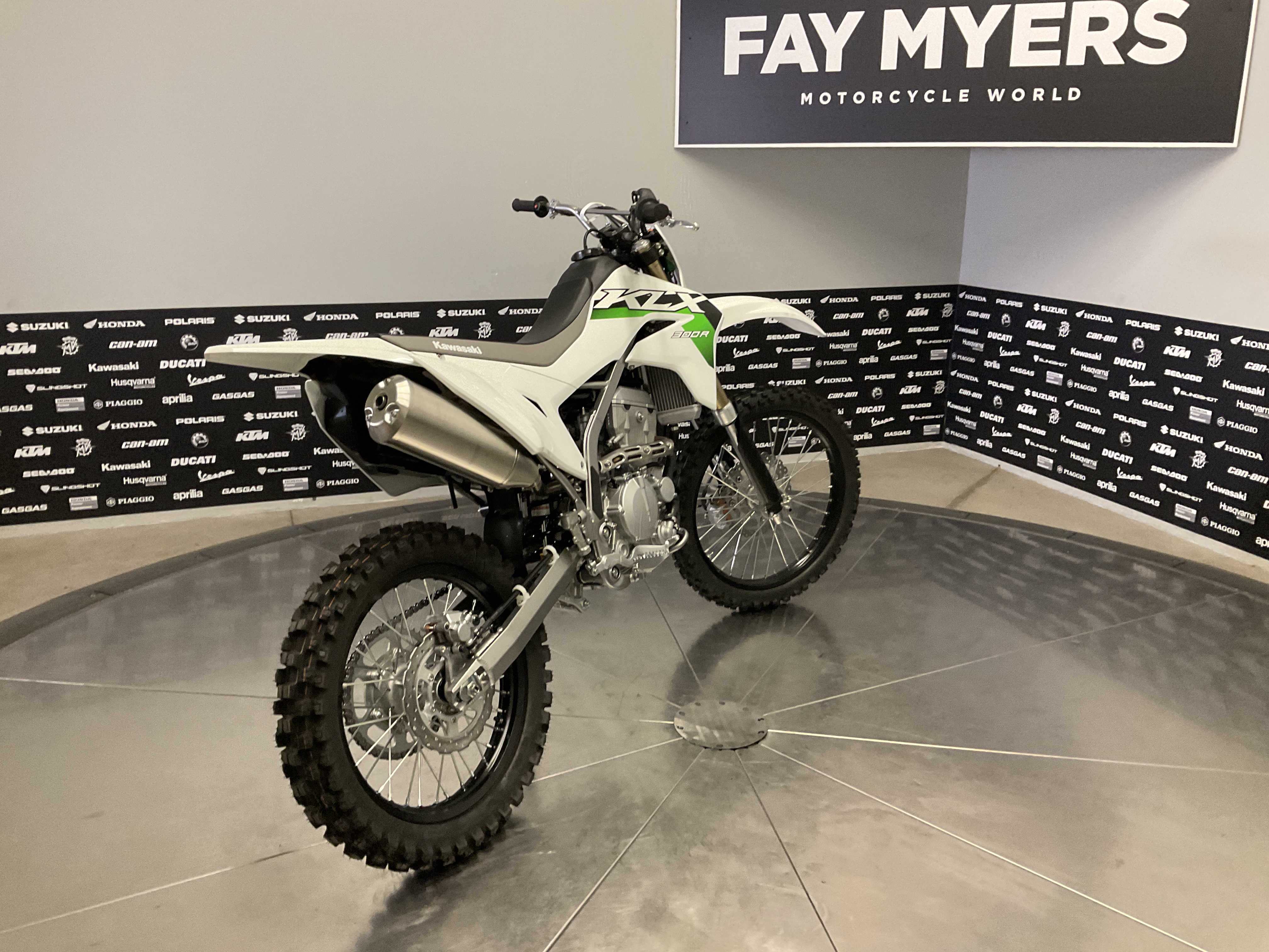 2027 KAWASAKI KLX 300R New Units - Kawasaki Motorcycle