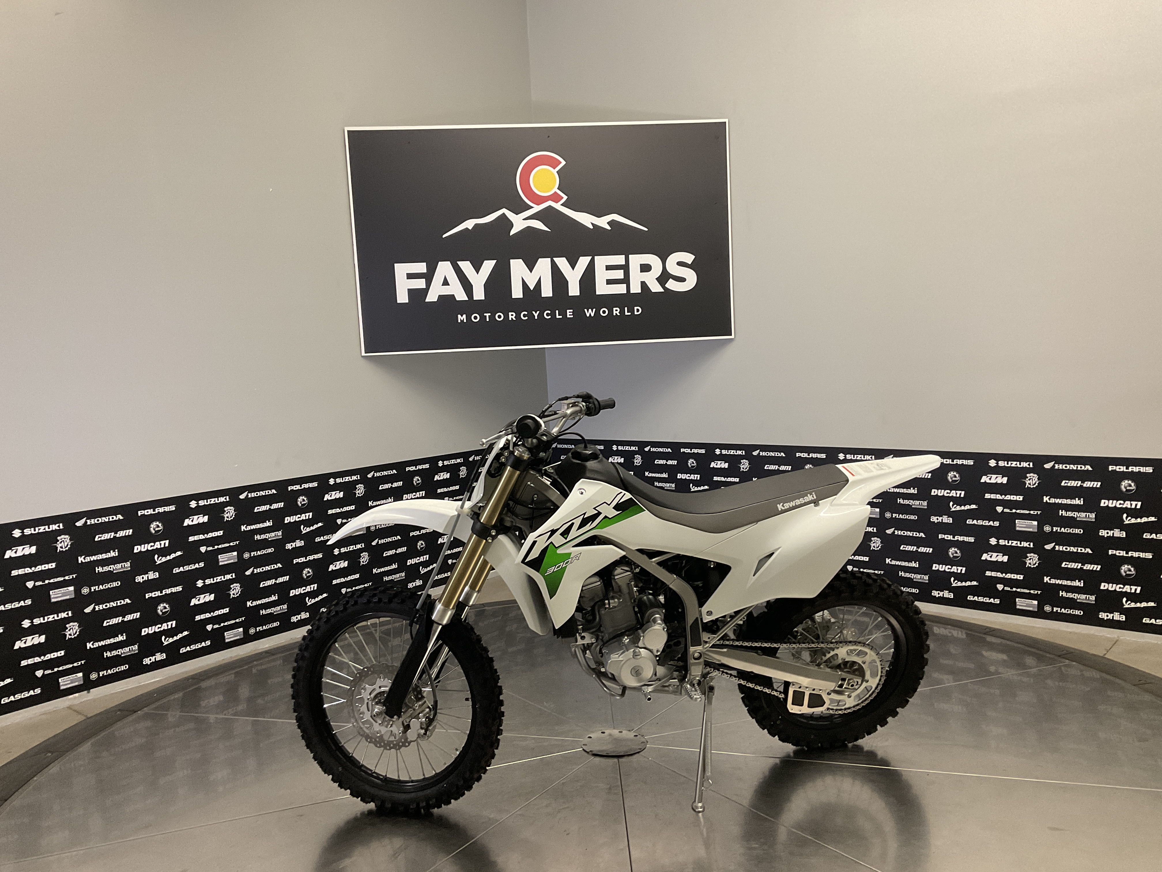 2027 KAWASAKI KLX 300R New Units - Kawasaki Motorcycle