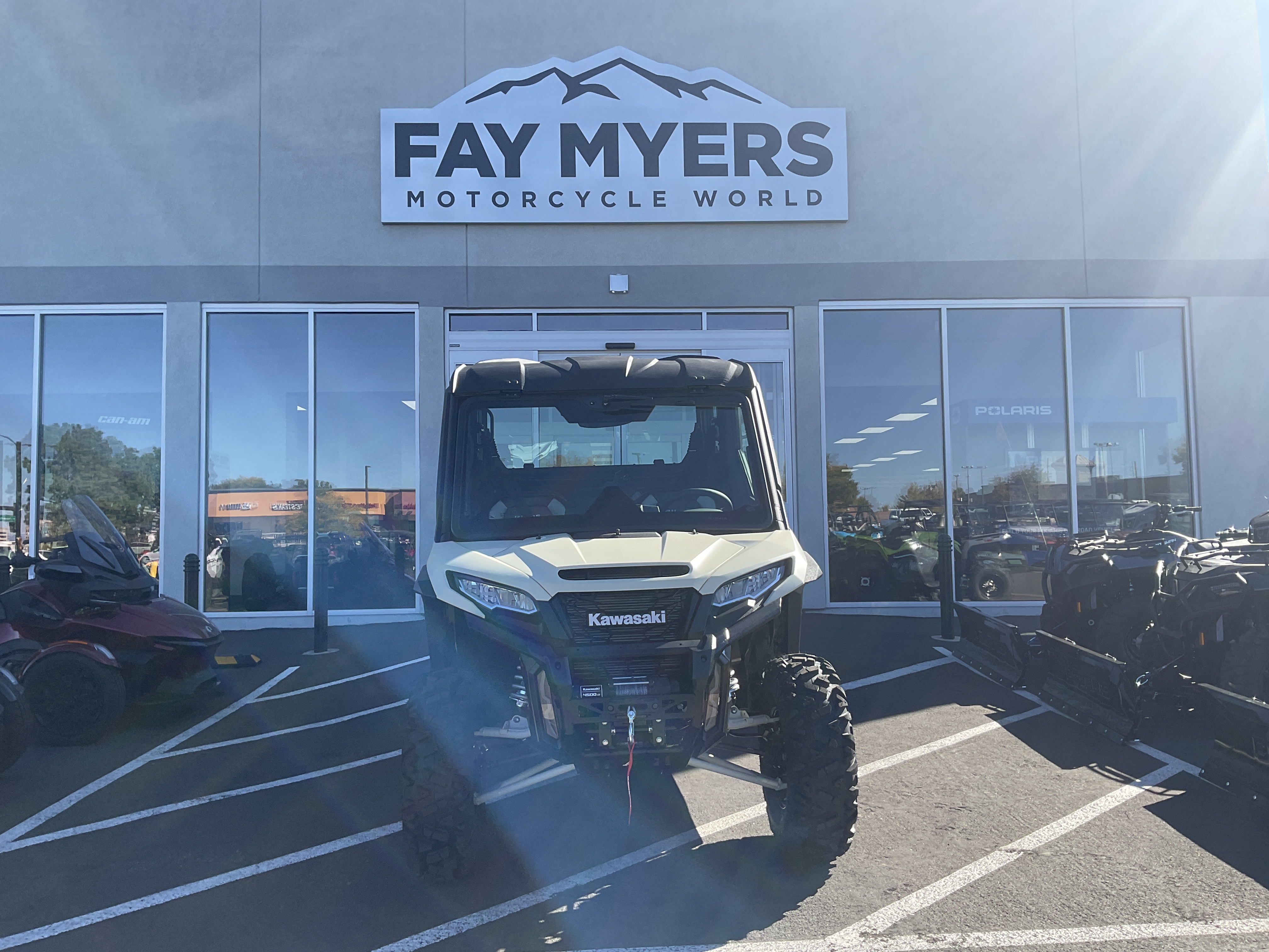 2027 KAWASAKI RIDGE CREW HVAC New Units - Kawasaki Utility Vehicle
