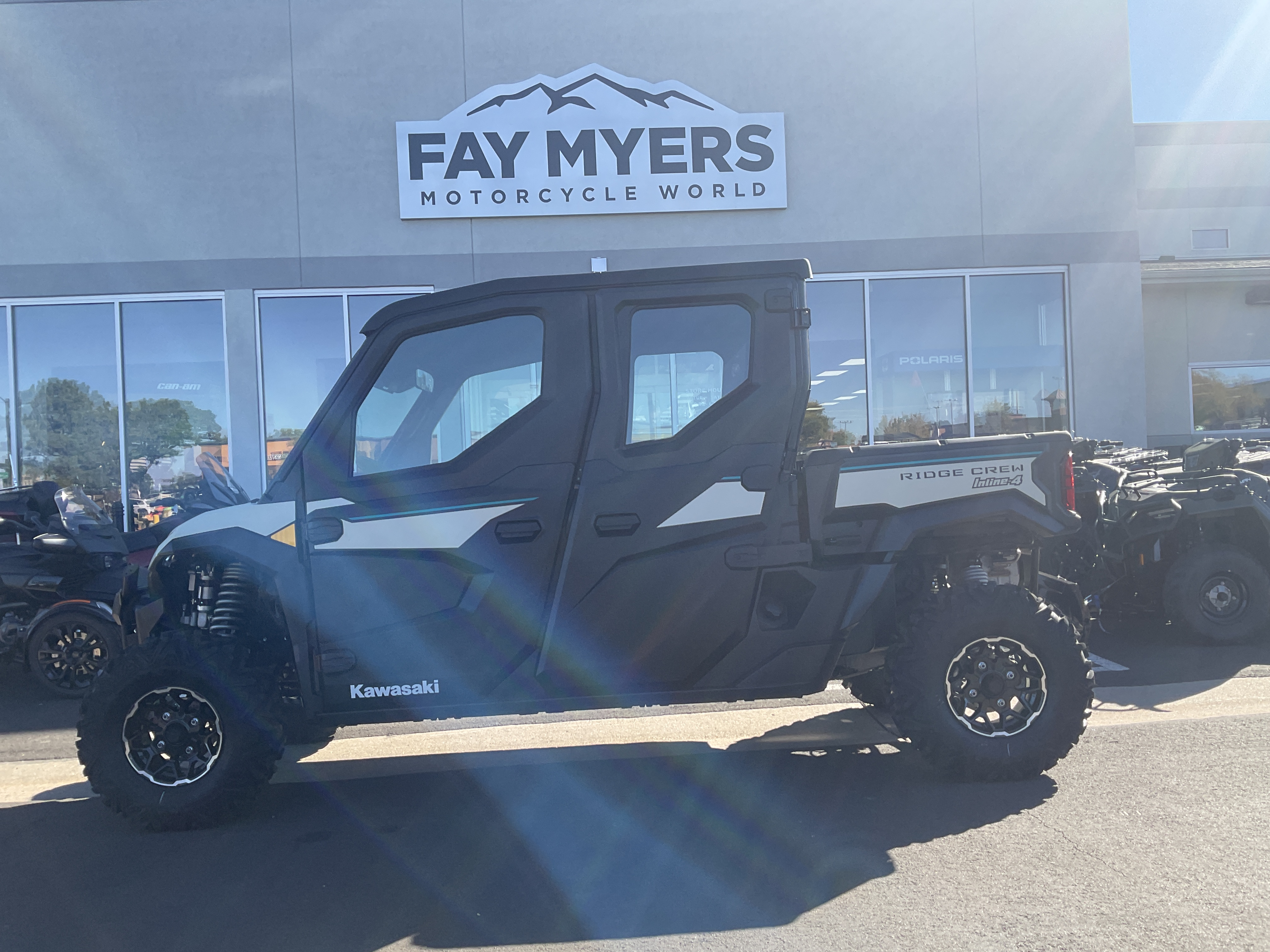 2027 KAWASAKI RIDGE CREW HVAC New Units - Kawasaki Utility Vehicle
