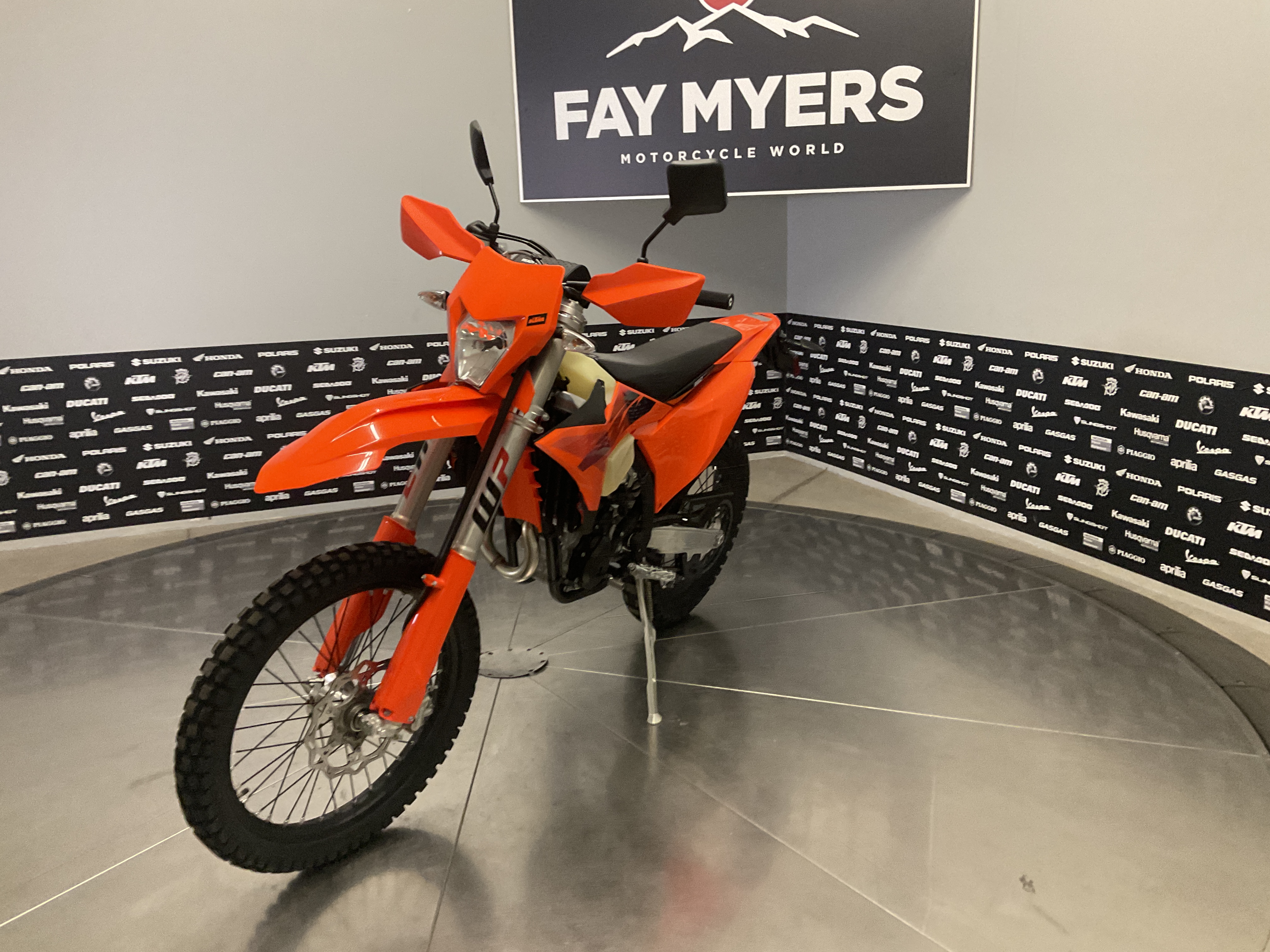 2027 KTM 350 EXC-F New Units - KTM Motorcycle