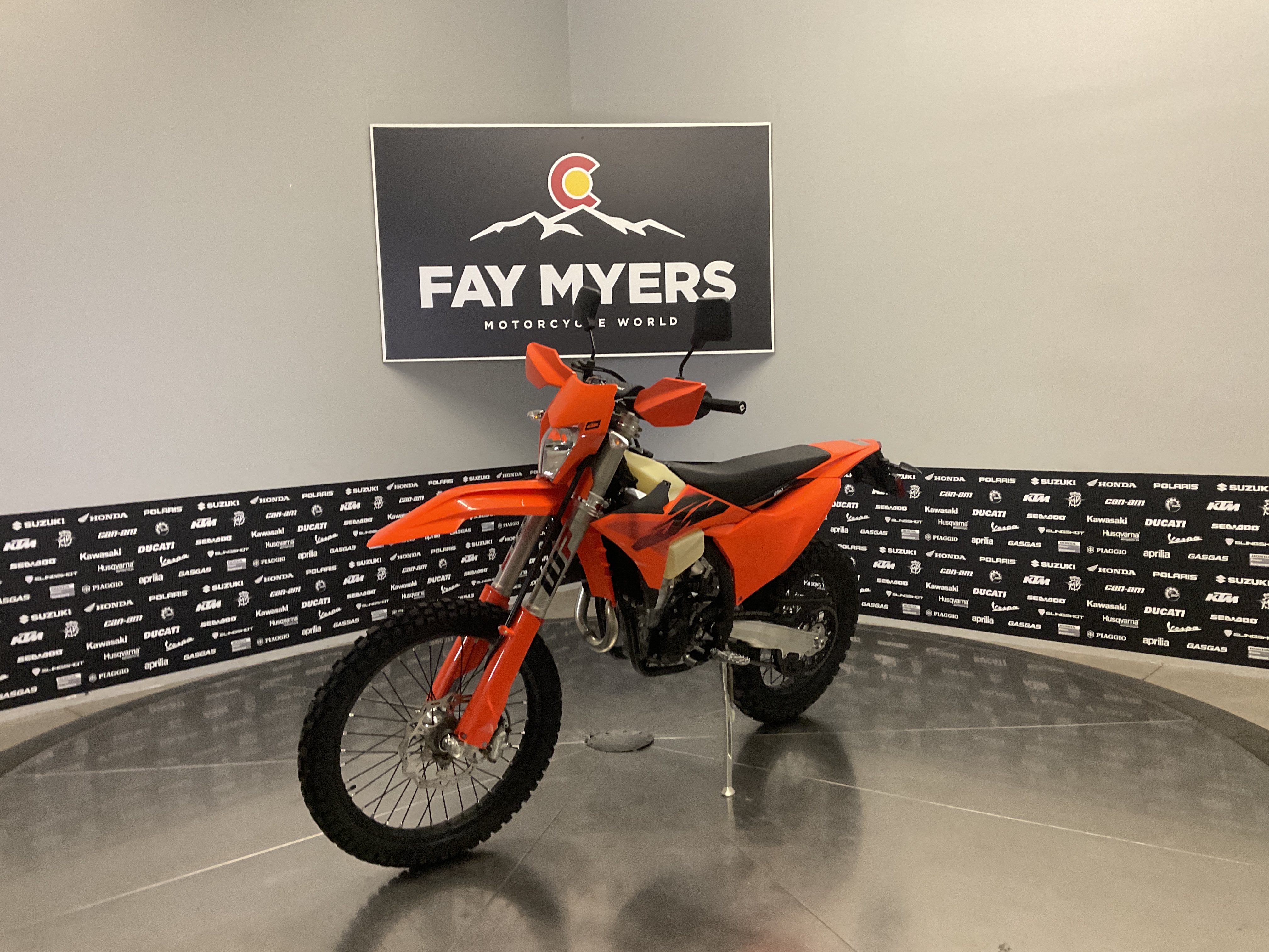 2027 KTM 350 EXC-F New Units - KTM Motorcycle