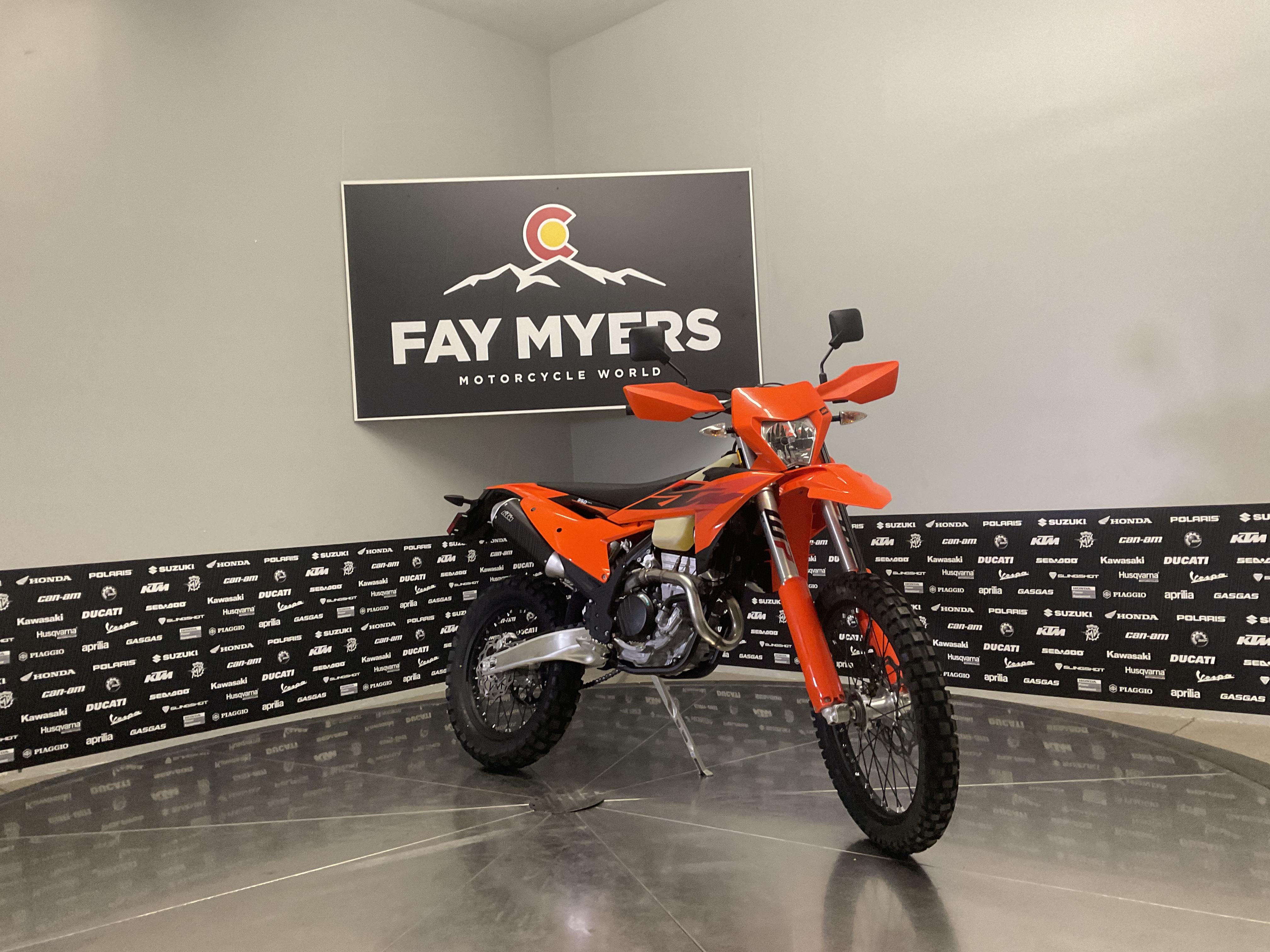 2027 KTM 350 EXC-F New Units - KTM Motorcycle