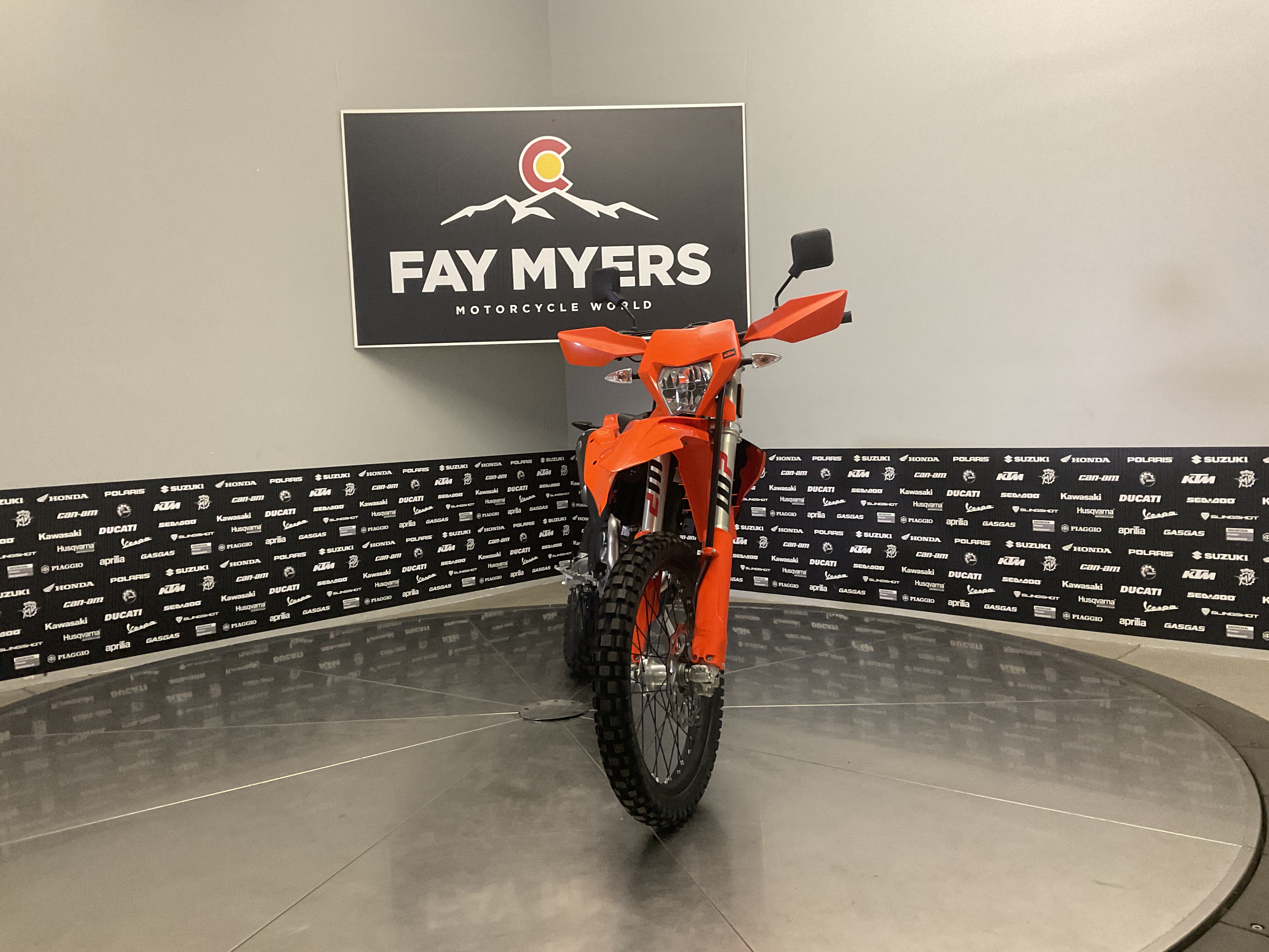 2027 KTM 350 EXC-F New Units - KTM Motorcycle