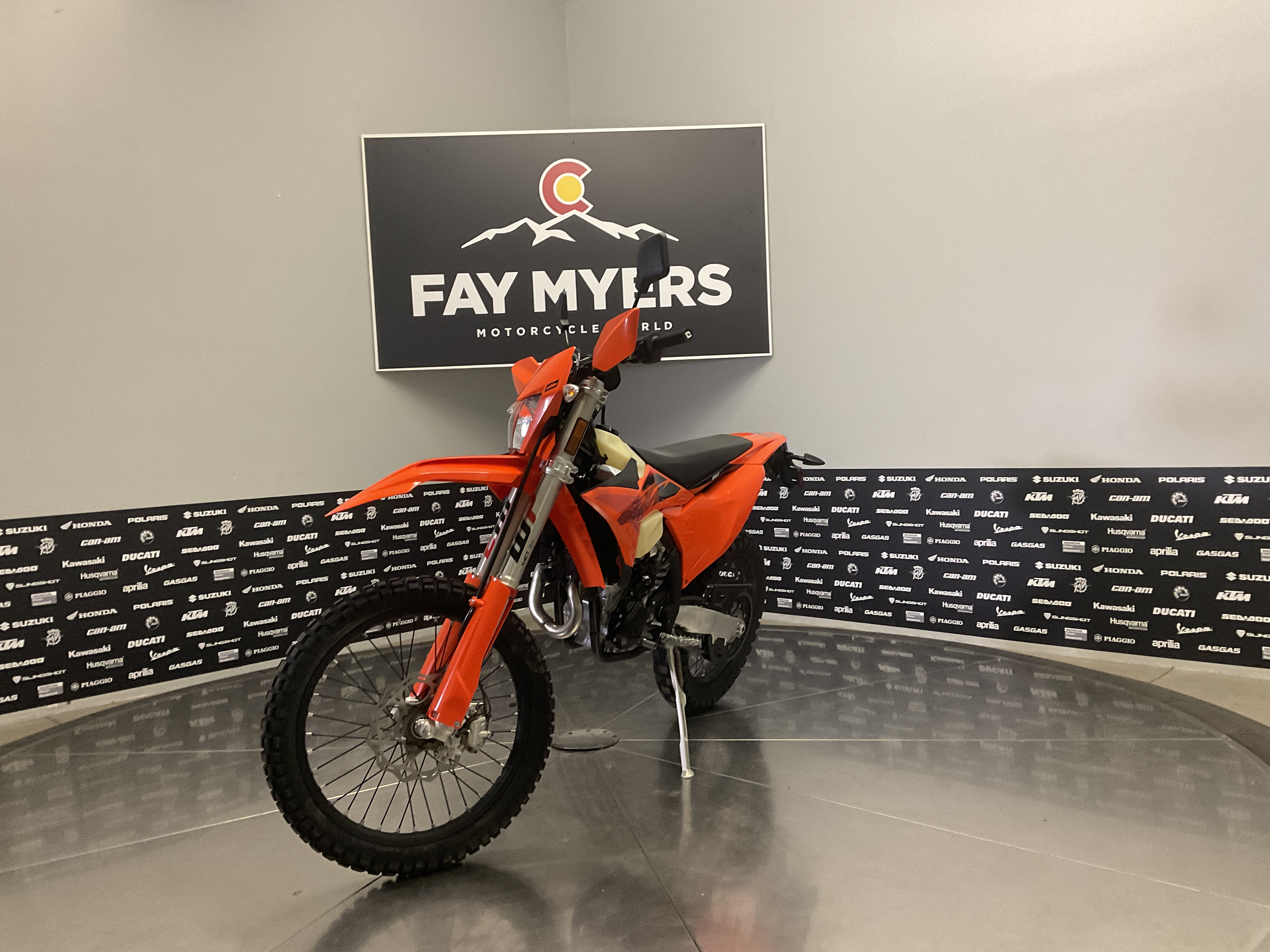 2027 KTM 350 EXC-F New Units - KTM Motorcycle