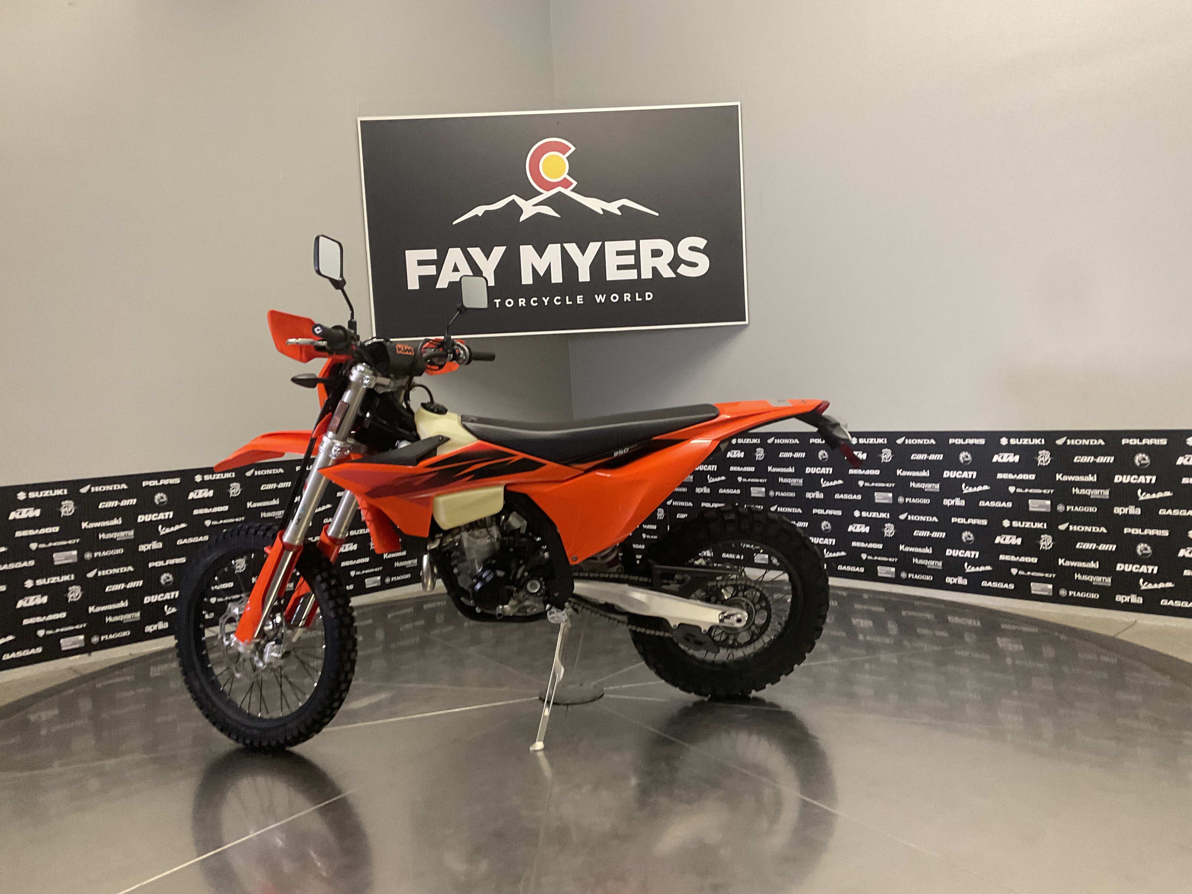 2027 KTM 350 EXC-F New Units - KTM Motorcycle