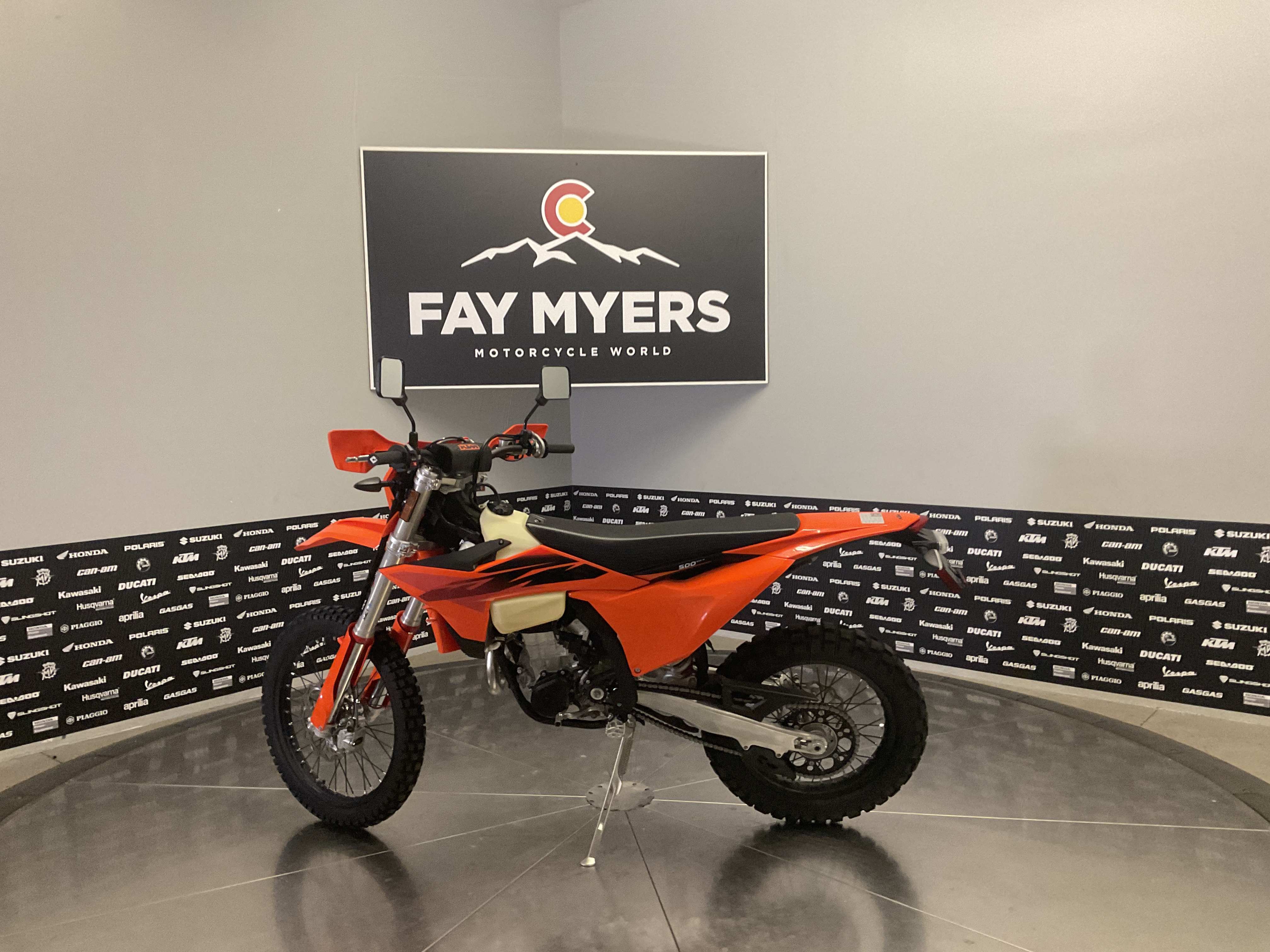 2027 KTM 500 EXC F New Units - KTM Dirt Bike