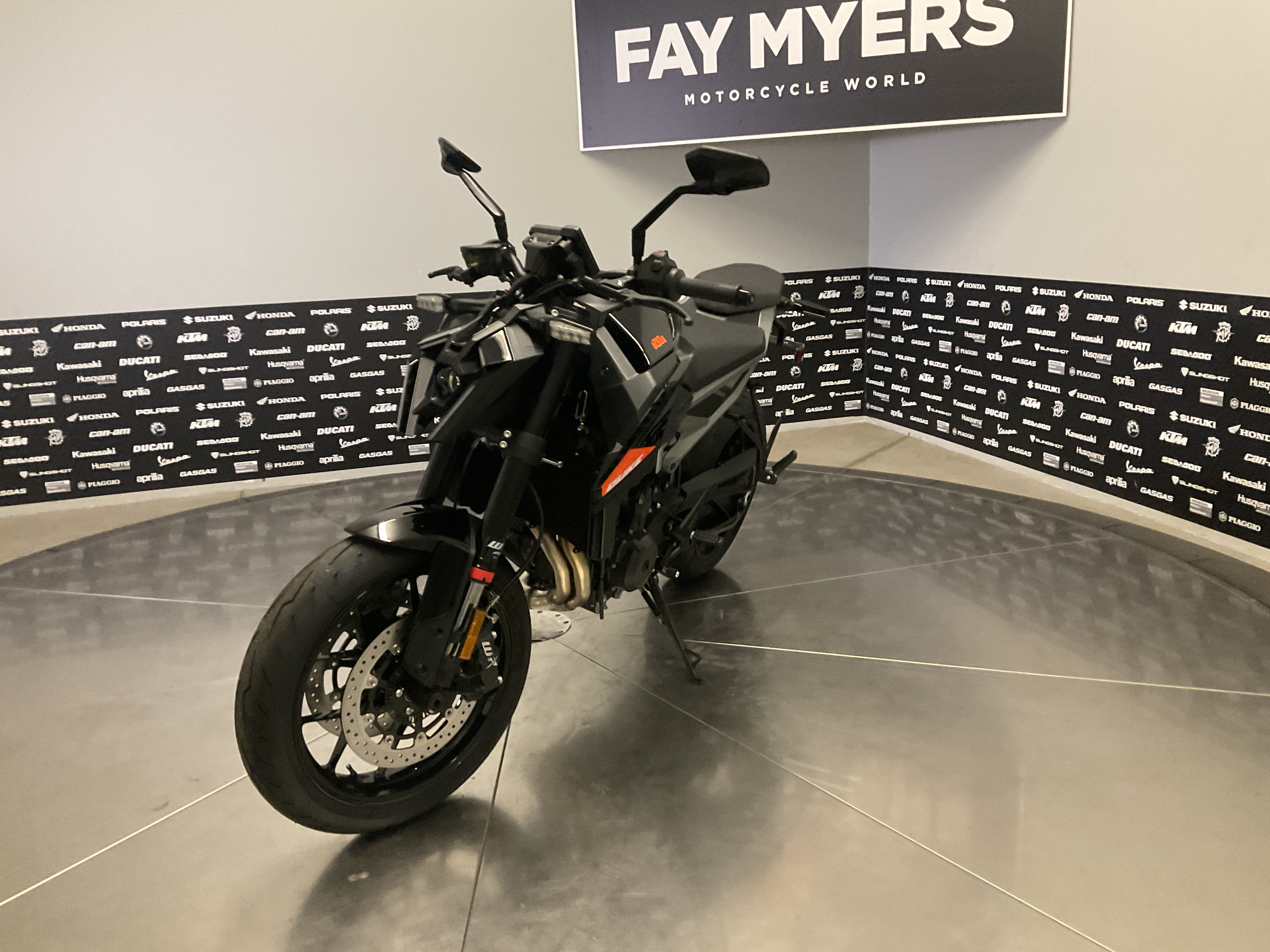 2027 KTM 790 DUKE New Units - KTM Motorcycle