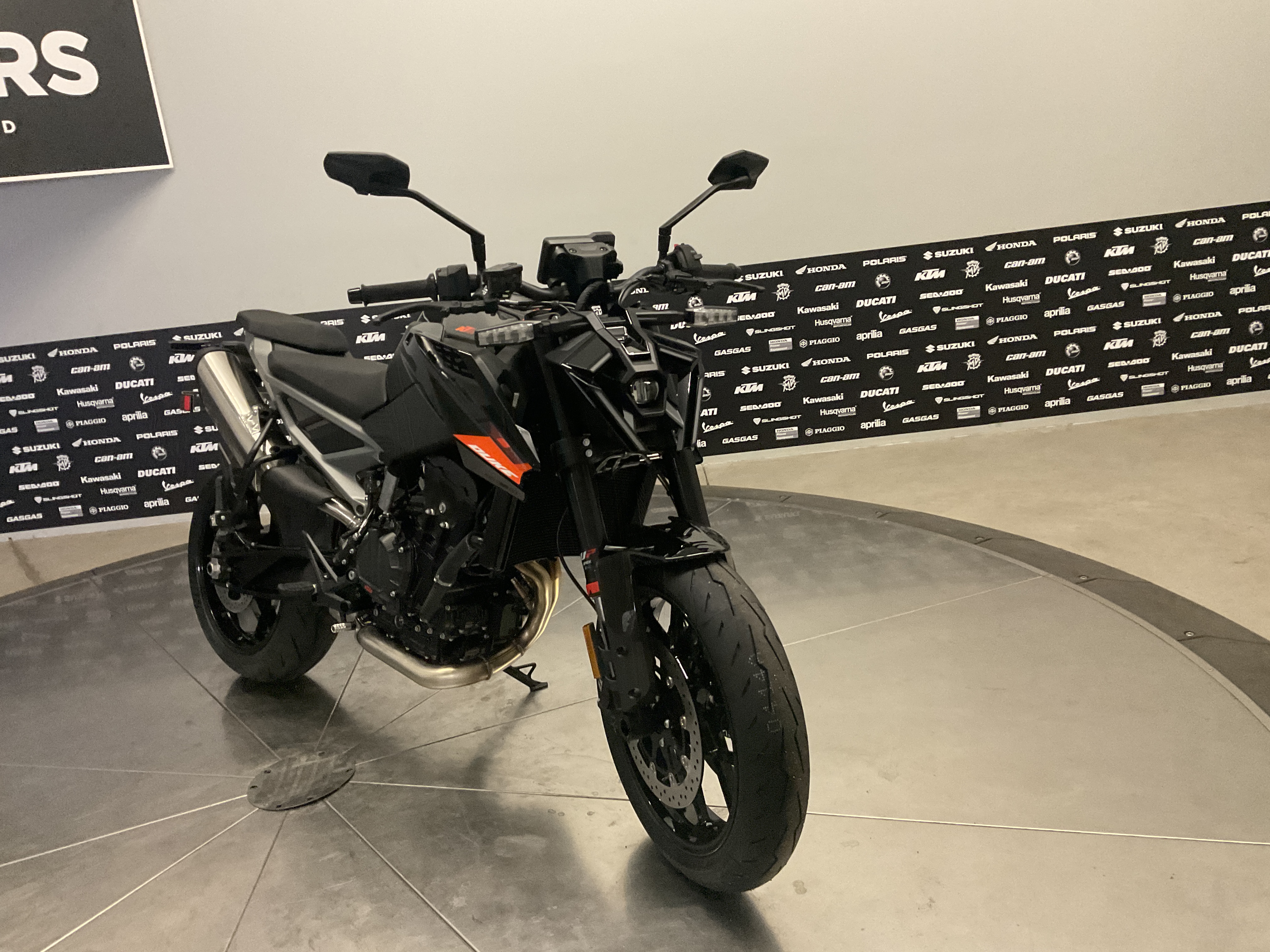 2027 KTM 790 DUKE New Units - KTM Motorcycle