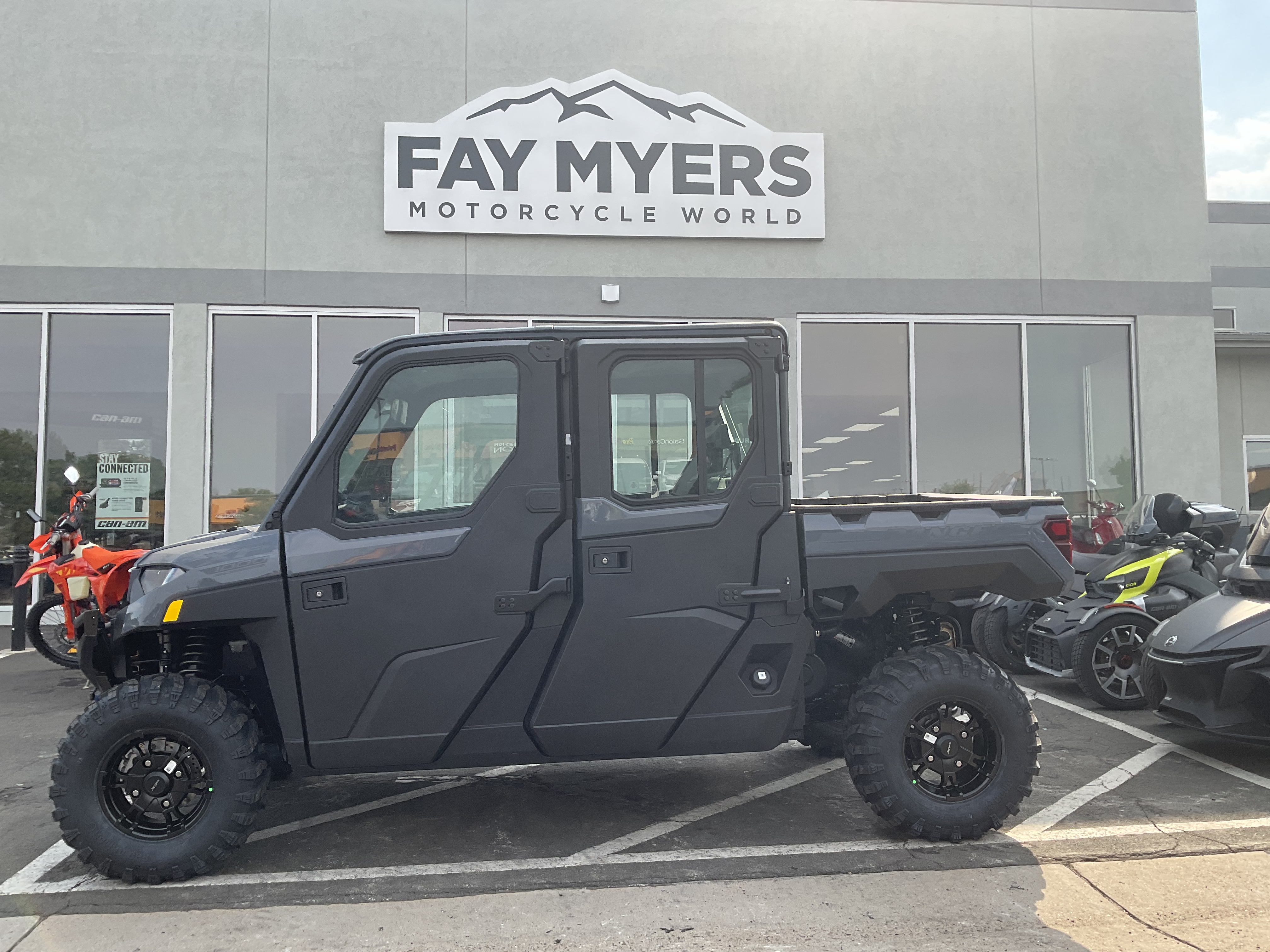 2027 POLARIS RANGER CREW XP 1000 NORTHSTAR EDITION PREMIUM New Units - Polaris Utility Vehicle