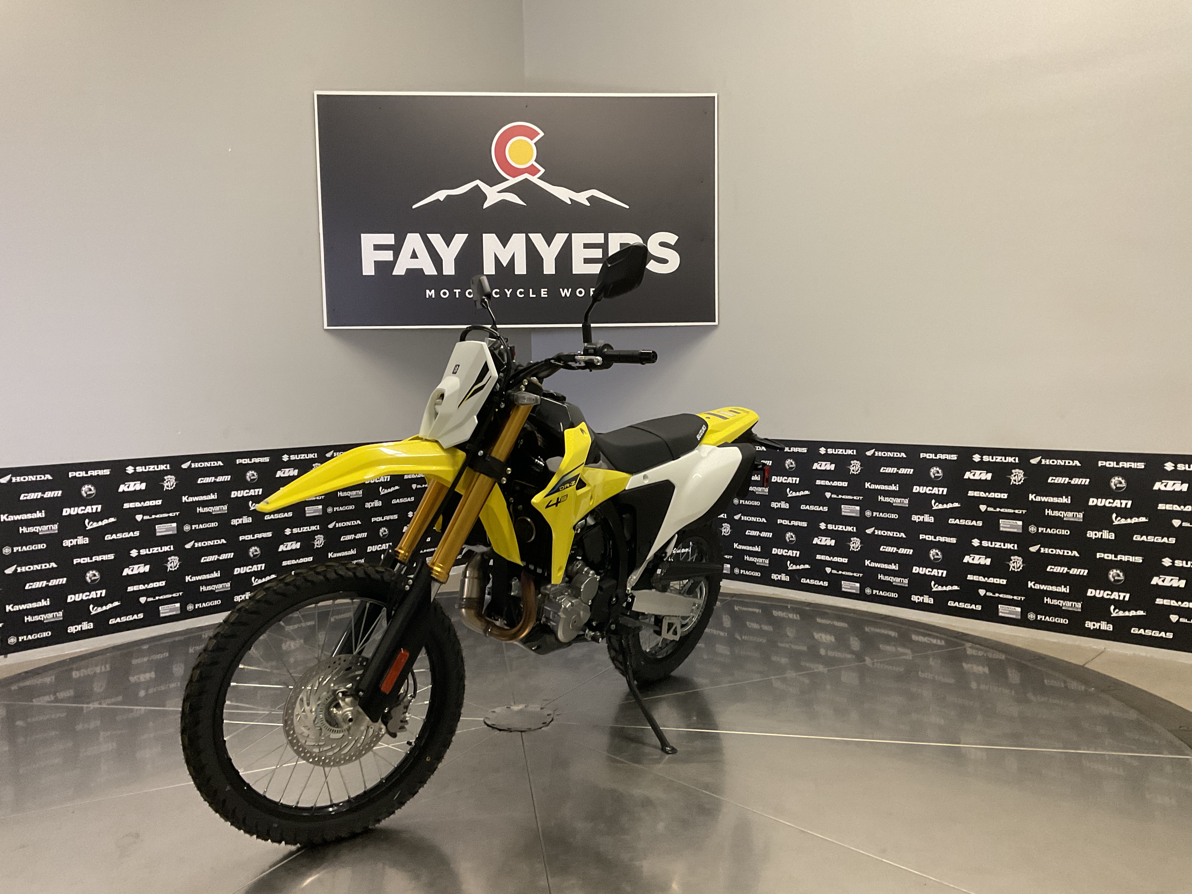 2027 SUZUKI DR-Z4S+ New Units - Suzuki Motorcycle