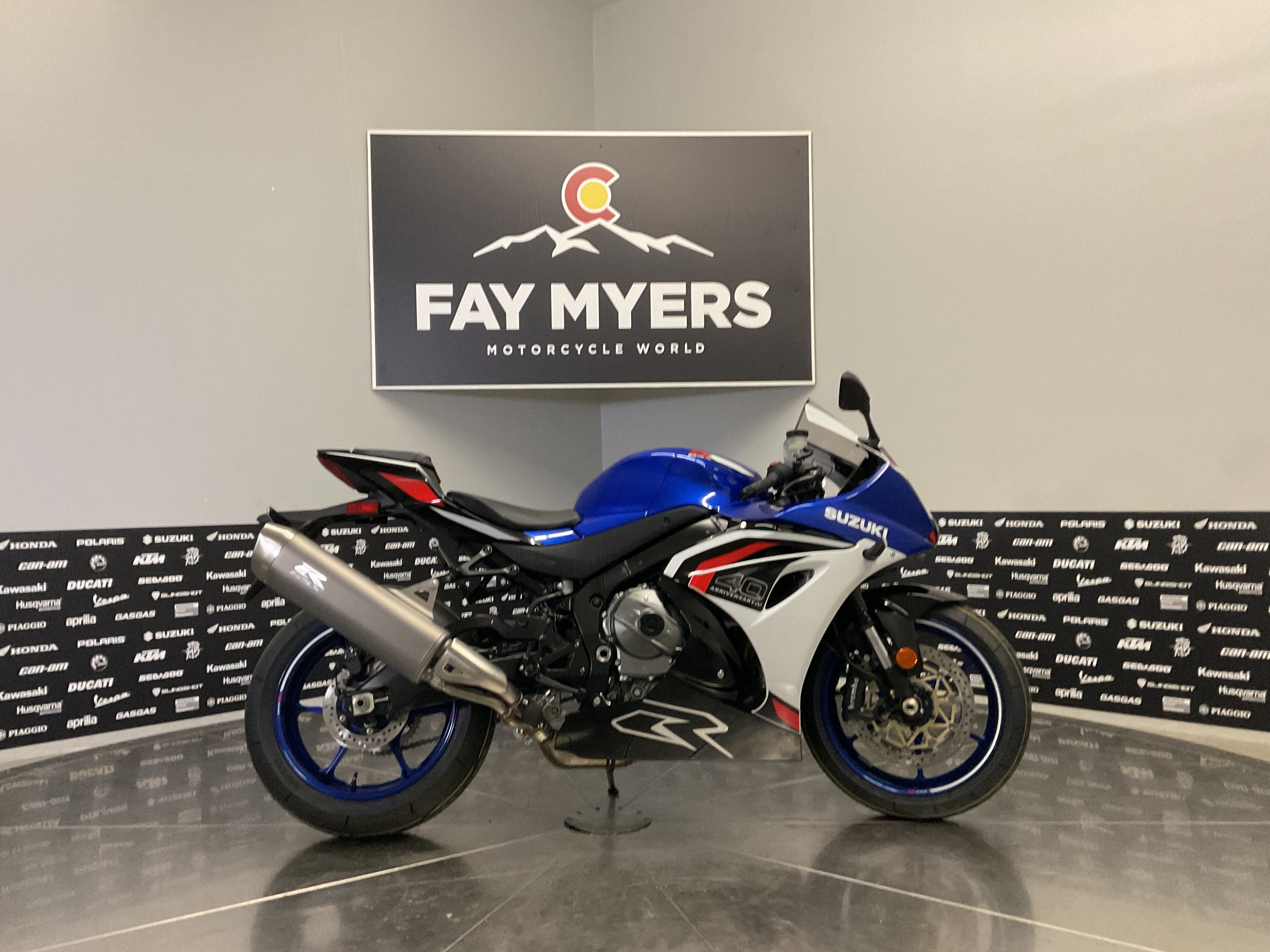 2027 SUZUKI GSX-R1000 40TH ANNIVERSARY EDITION New Units - Suzuki Motorcycle