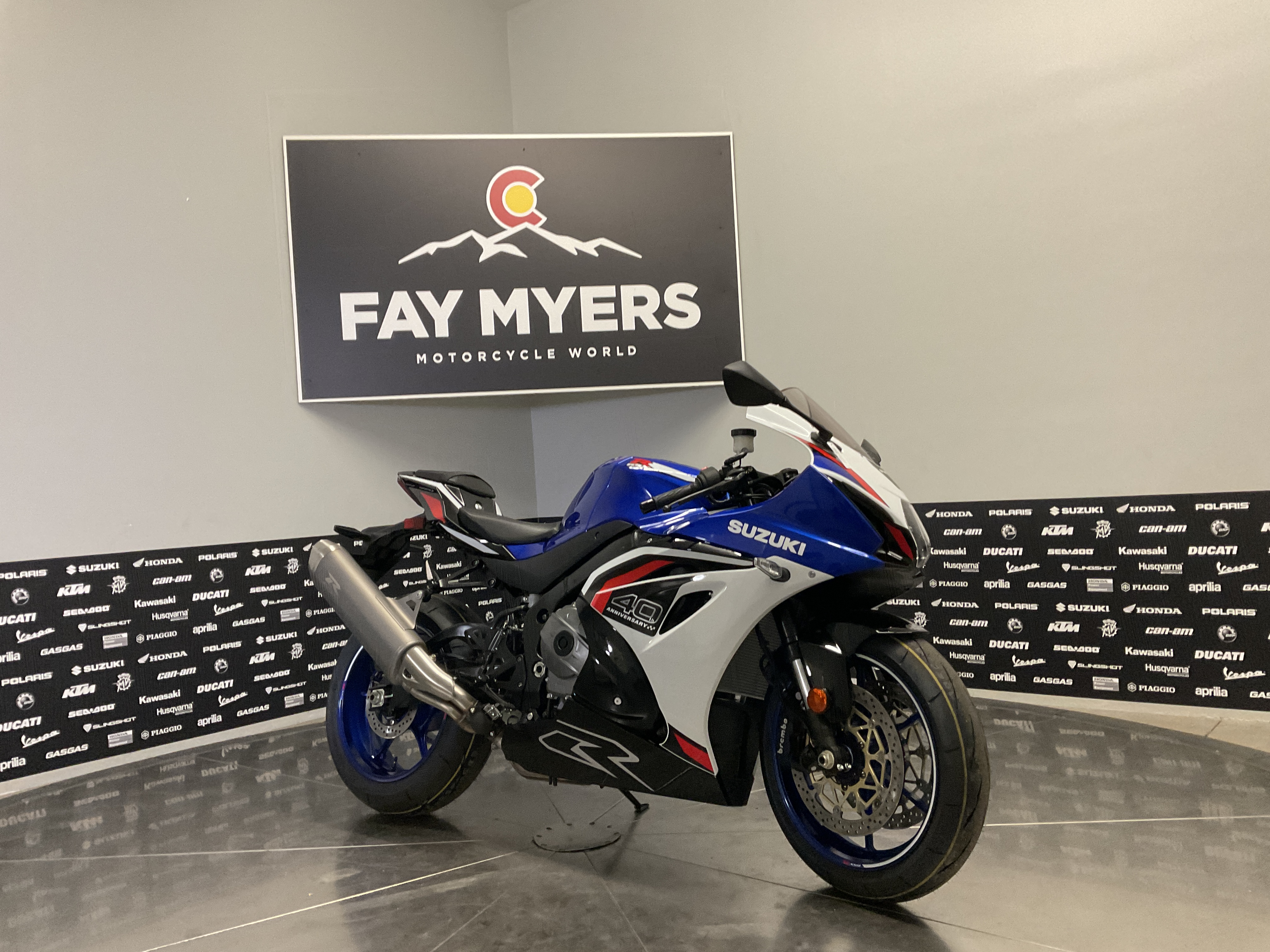 2027 SUZUKI GSX-R1000 40TH ANNIVERSARY EDITION New Units - Suzuki Motorcycle