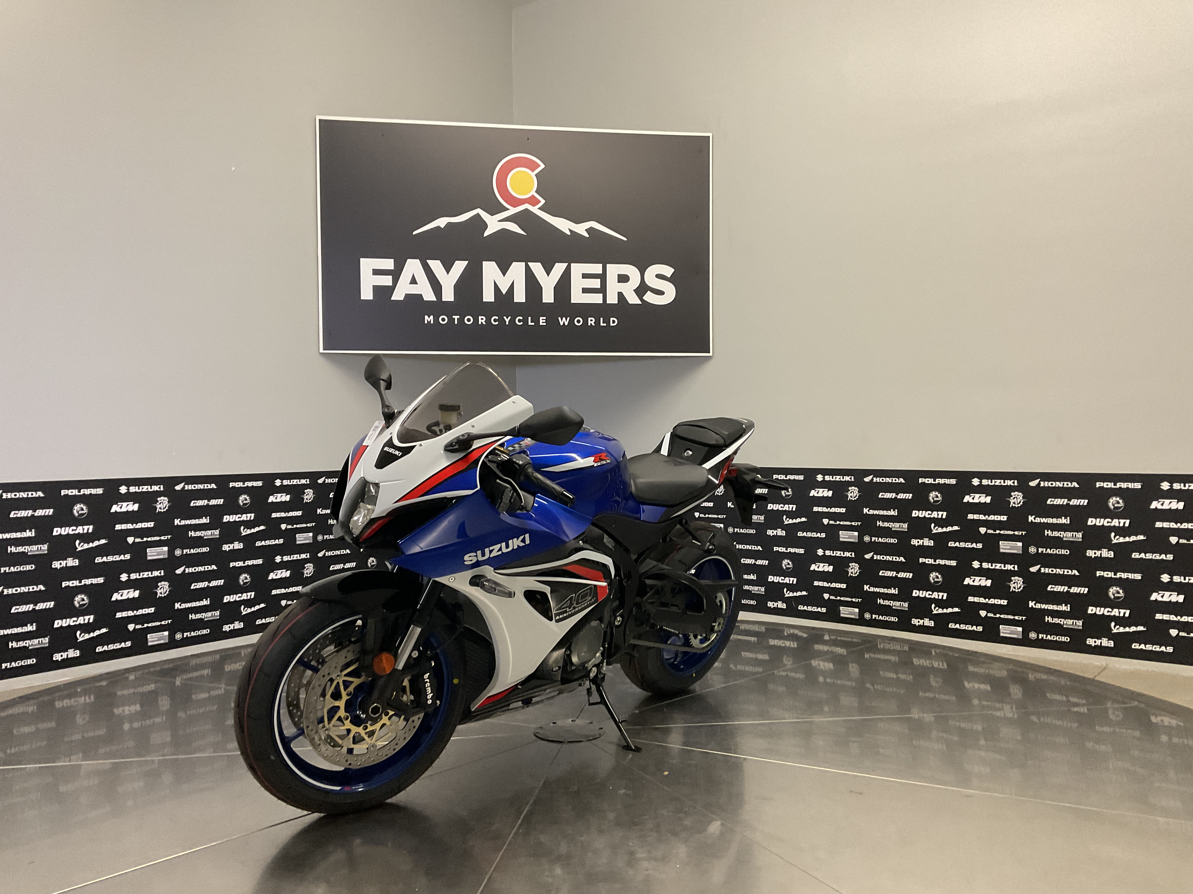 2027 SUZUKI GSX-R1000 40TH ANNIVERSARY EDITION New Units - Suzuki Motorcycle